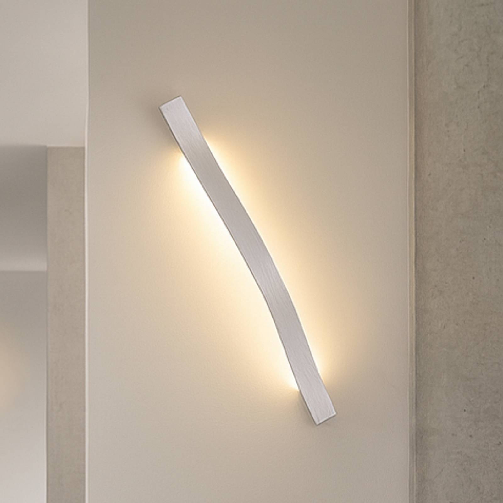 Lindby LED-Wandleuchte Alvon, silber, Höhe 50 cm, Metall günstig online kaufen