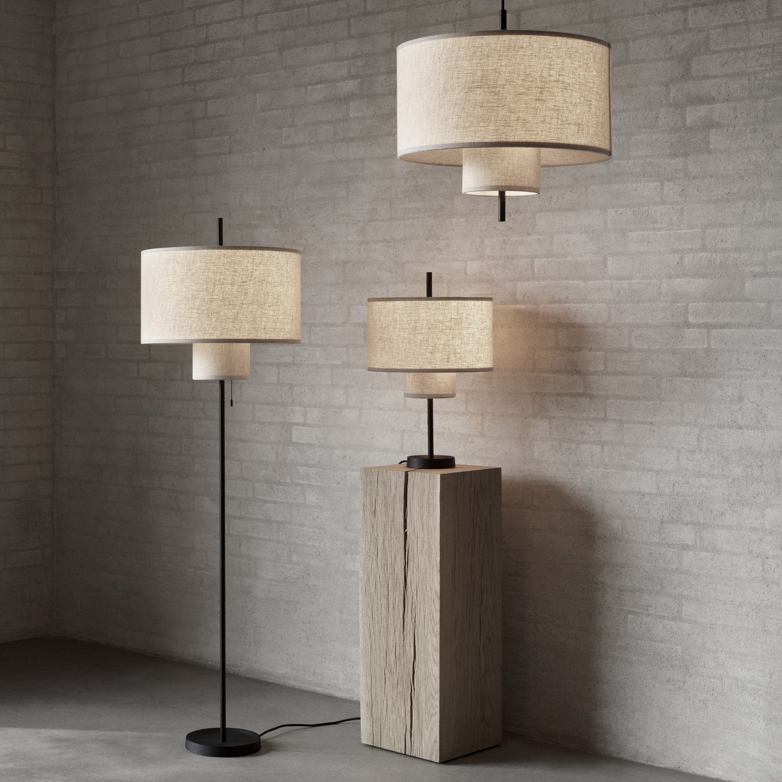 New Works Margin table lamp, beige, Ø 36 cm, textile