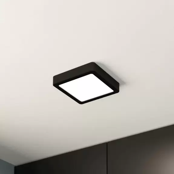 Lampenwelt LED-Deckenlampe Fueva 5 IP44 3000K schwarz 16x16cm