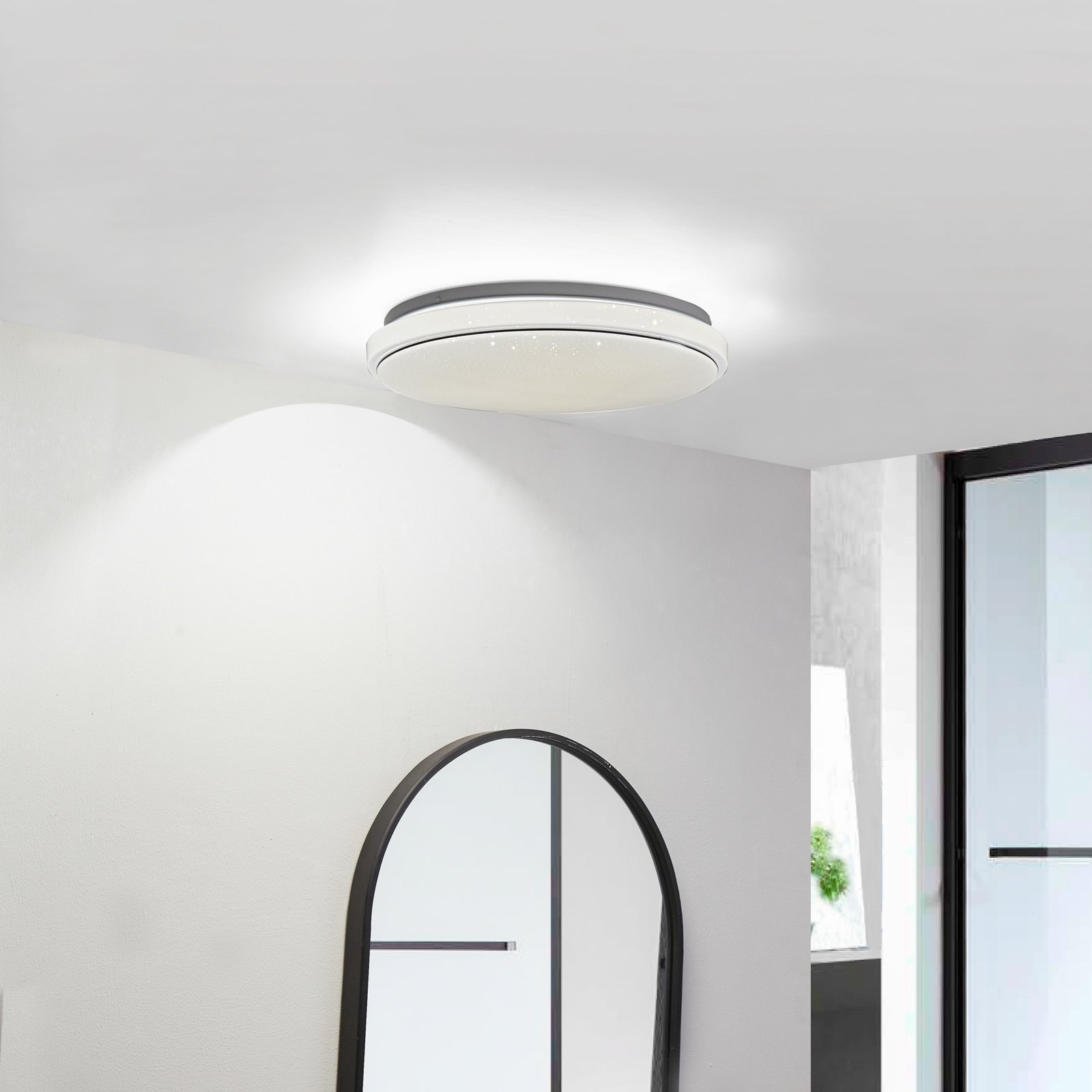 Lindby LED-Deckenlampe Glamo, chrom/weiß, Kunststoff, IP44