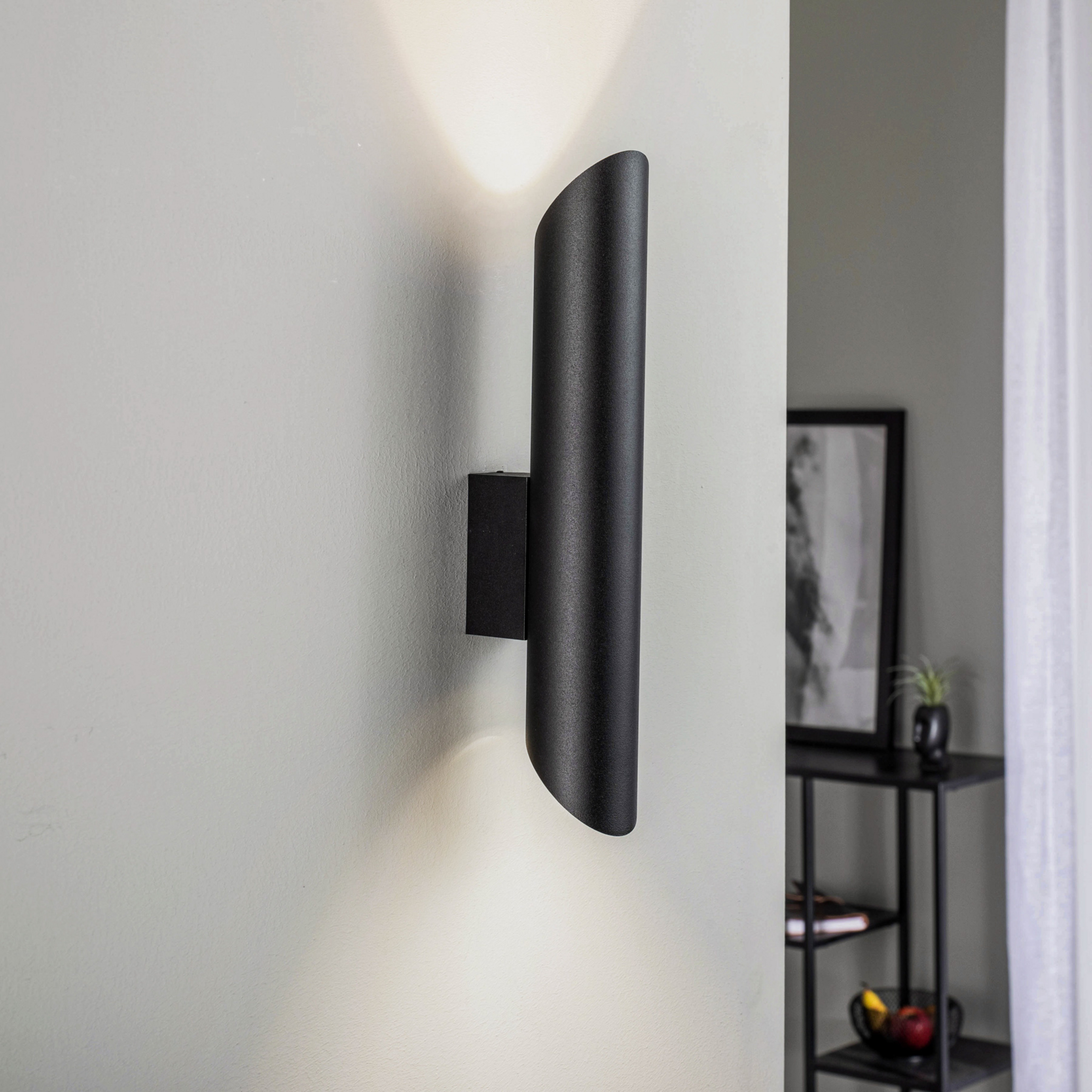 Vägglampa Eye Cut, svart