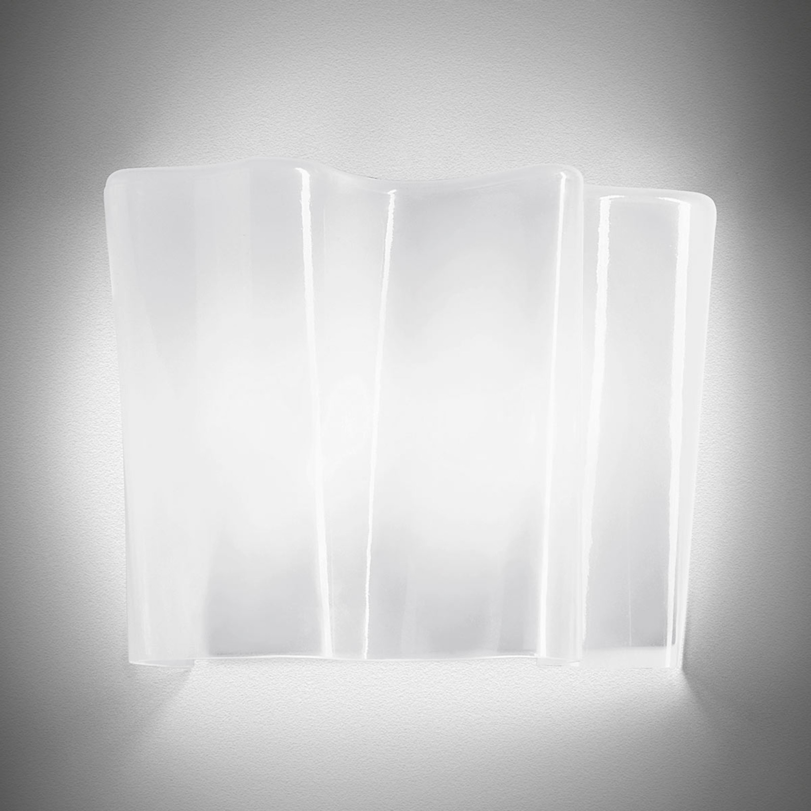 Nástenné svetlo Artemide Logico Mini šírka 25,3 cm