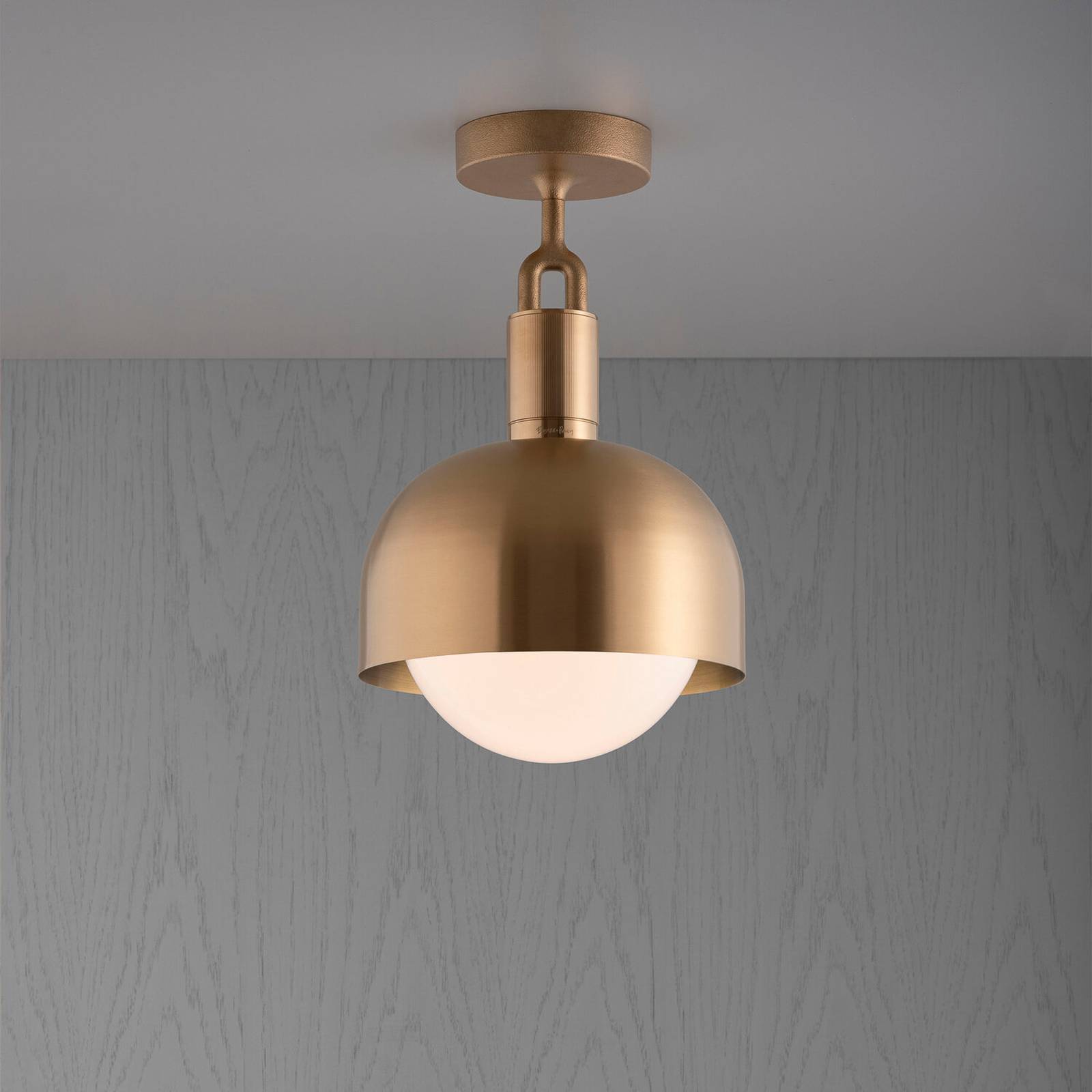 Image of Buster + Punch Forked plafond laiton/opale Ø 25cm 