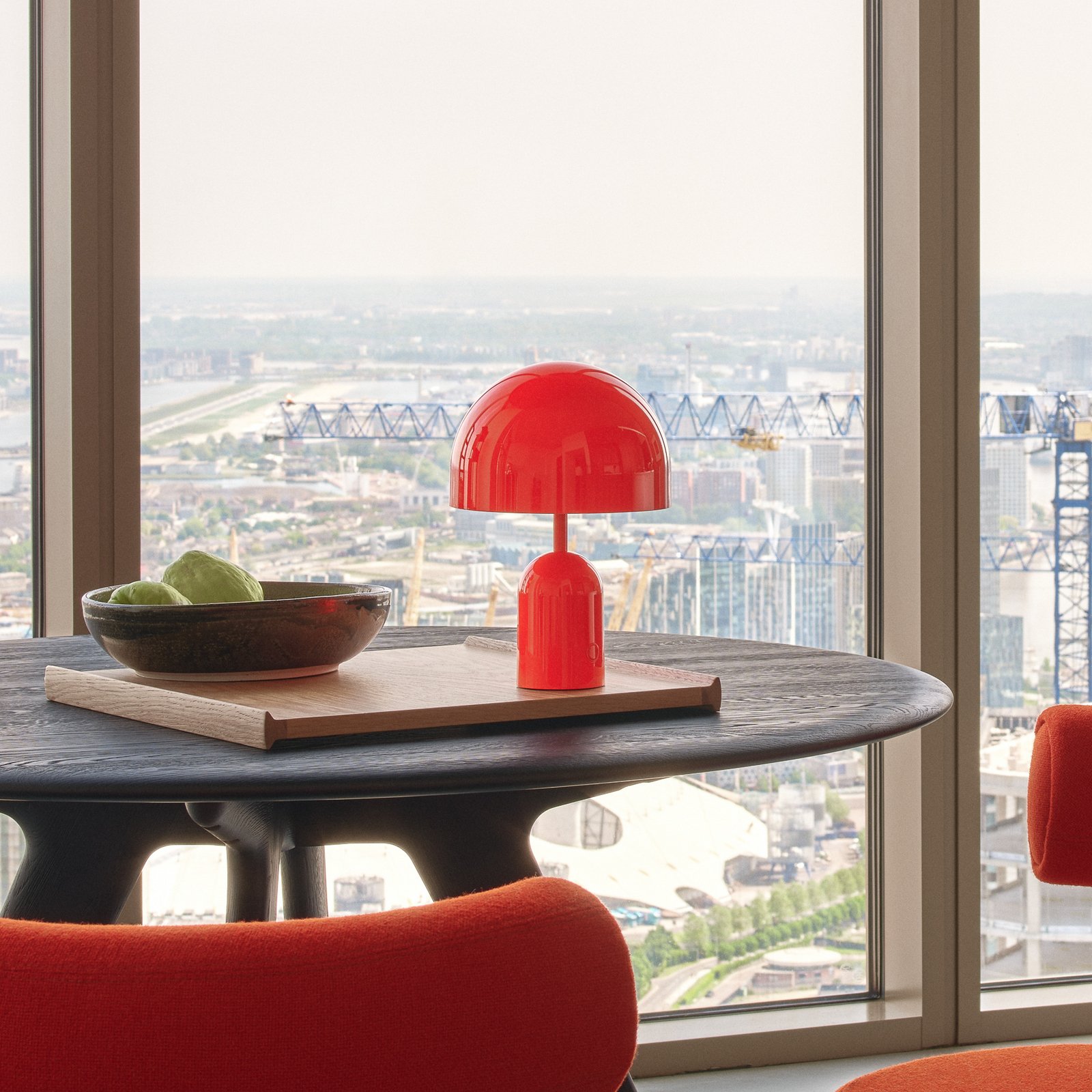 Bell Portable table lamp H28 IP44 Fluoro - Tom Dixon Bell Portable table lamp H28 IP44 Fluoro - Tom Dixon