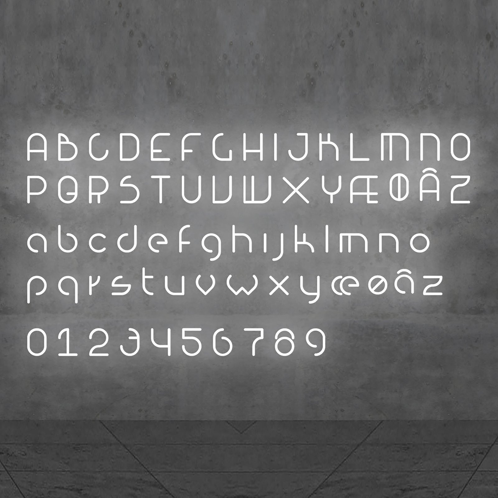 Artemide Alphabet of Light стенна малка буква e