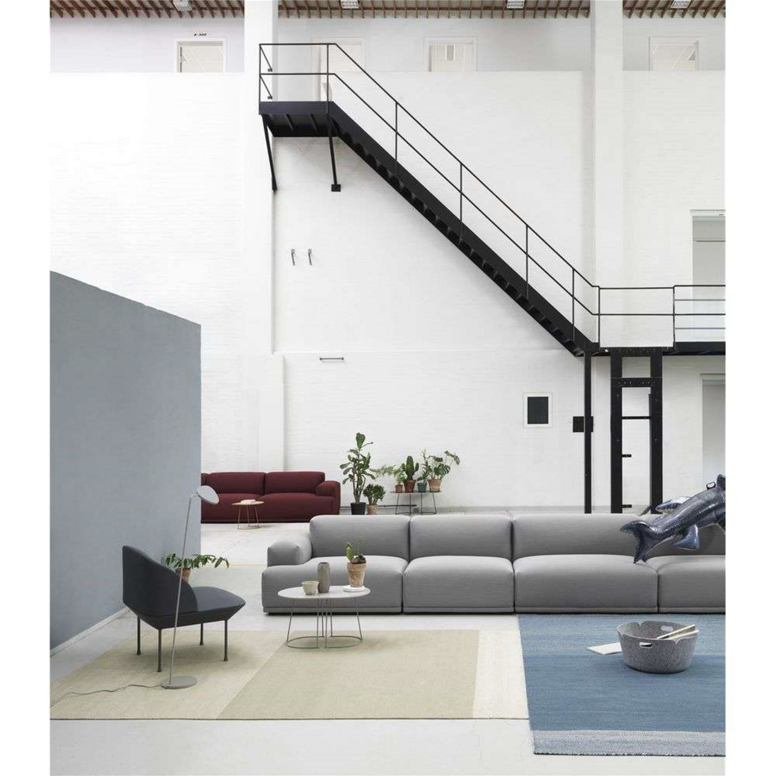 Varjo Rug 170x240 Blue - Muuto