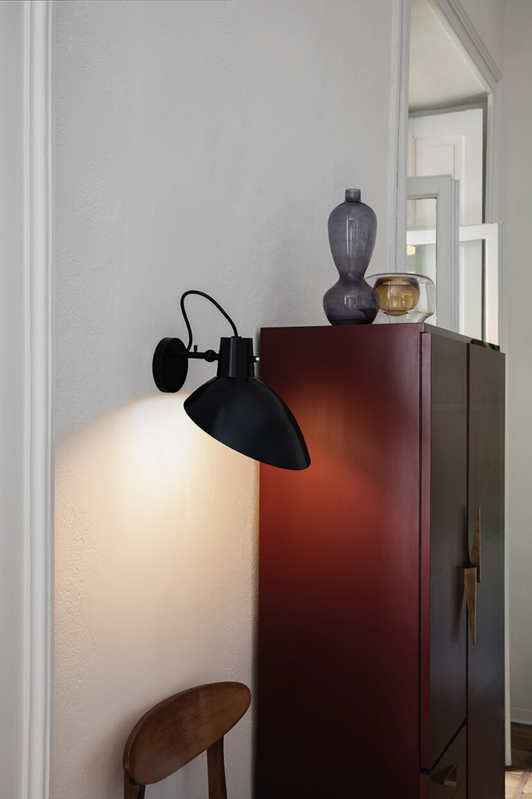 VV Cinquanta Vägglampa Brass/Black w/Switch - Astep