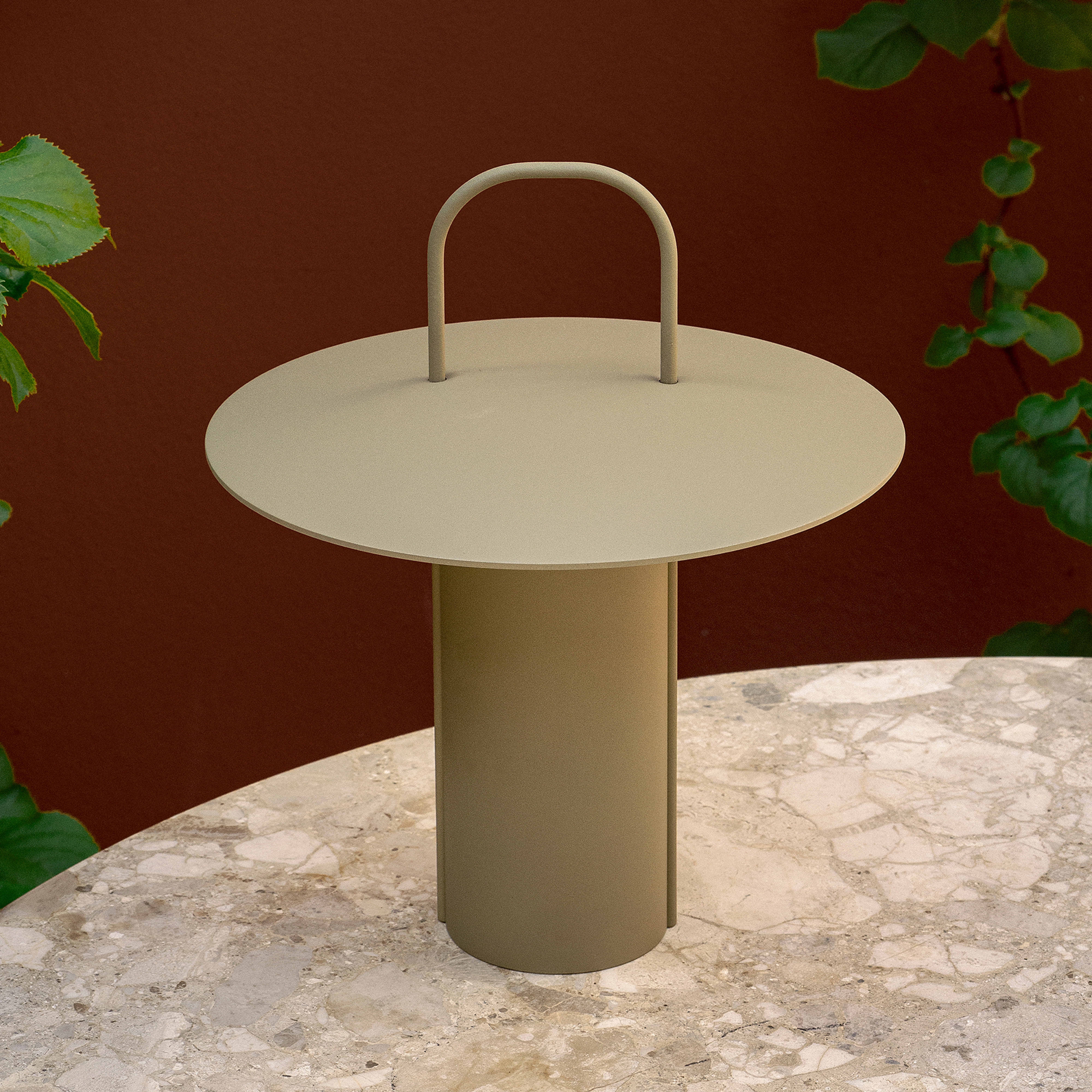 Audo Ray lampe table LED, portable, vert poussière
