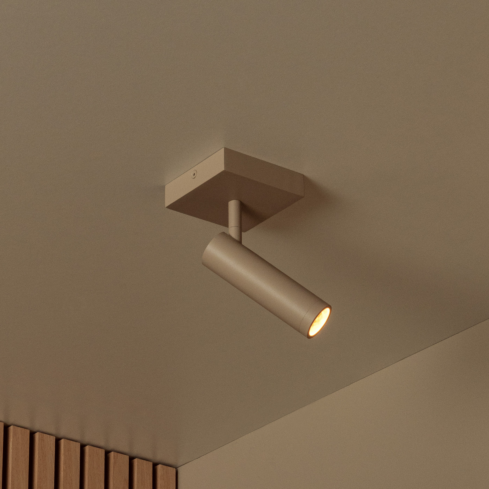 Lucide Stropni reflektor Grado, duljine 10 cm, taupe boje, metal - Dnevni boravak/blagovaonica - Moderan - tupe - Aluminij