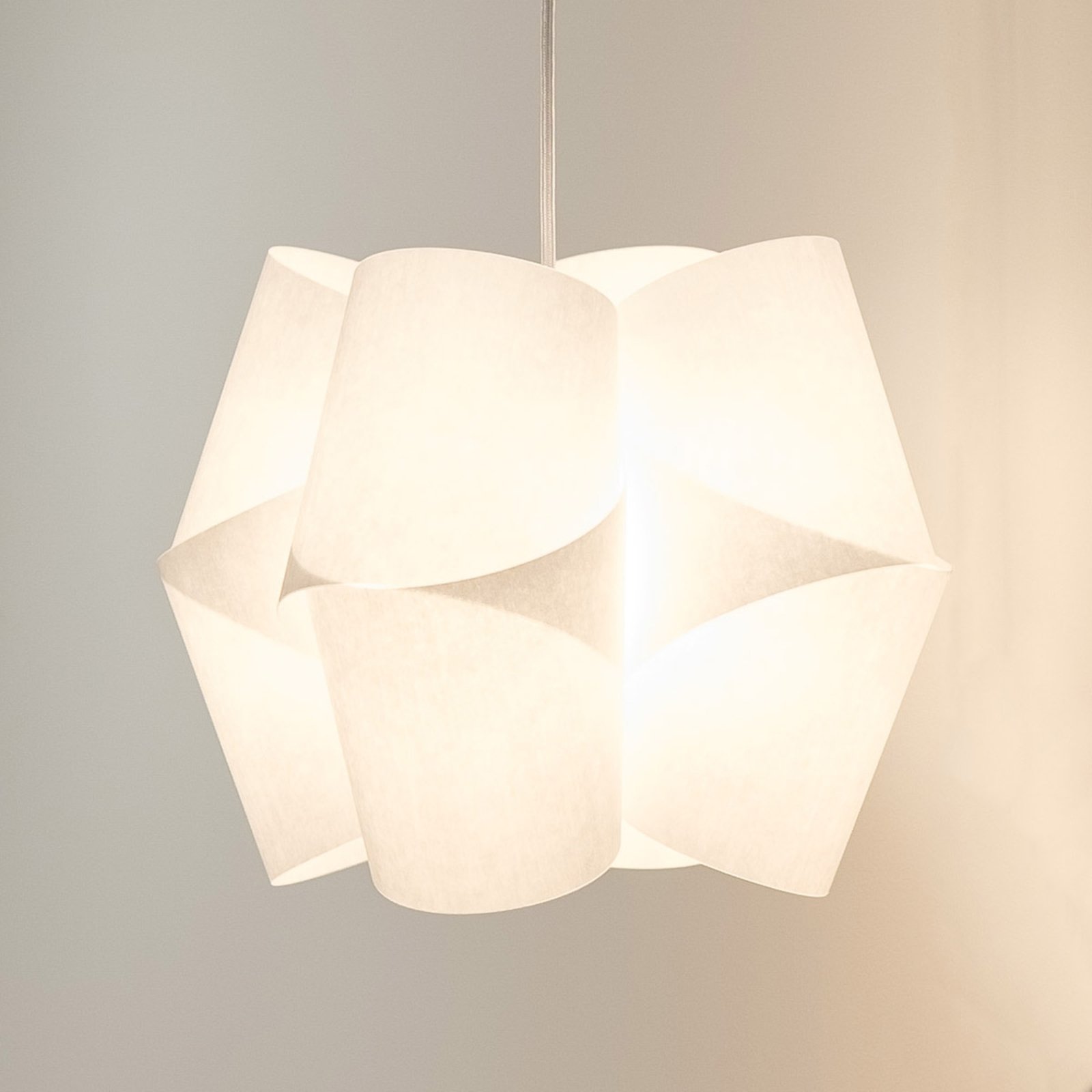 Wandlamp Julii met Lunopal kap, dimbaar