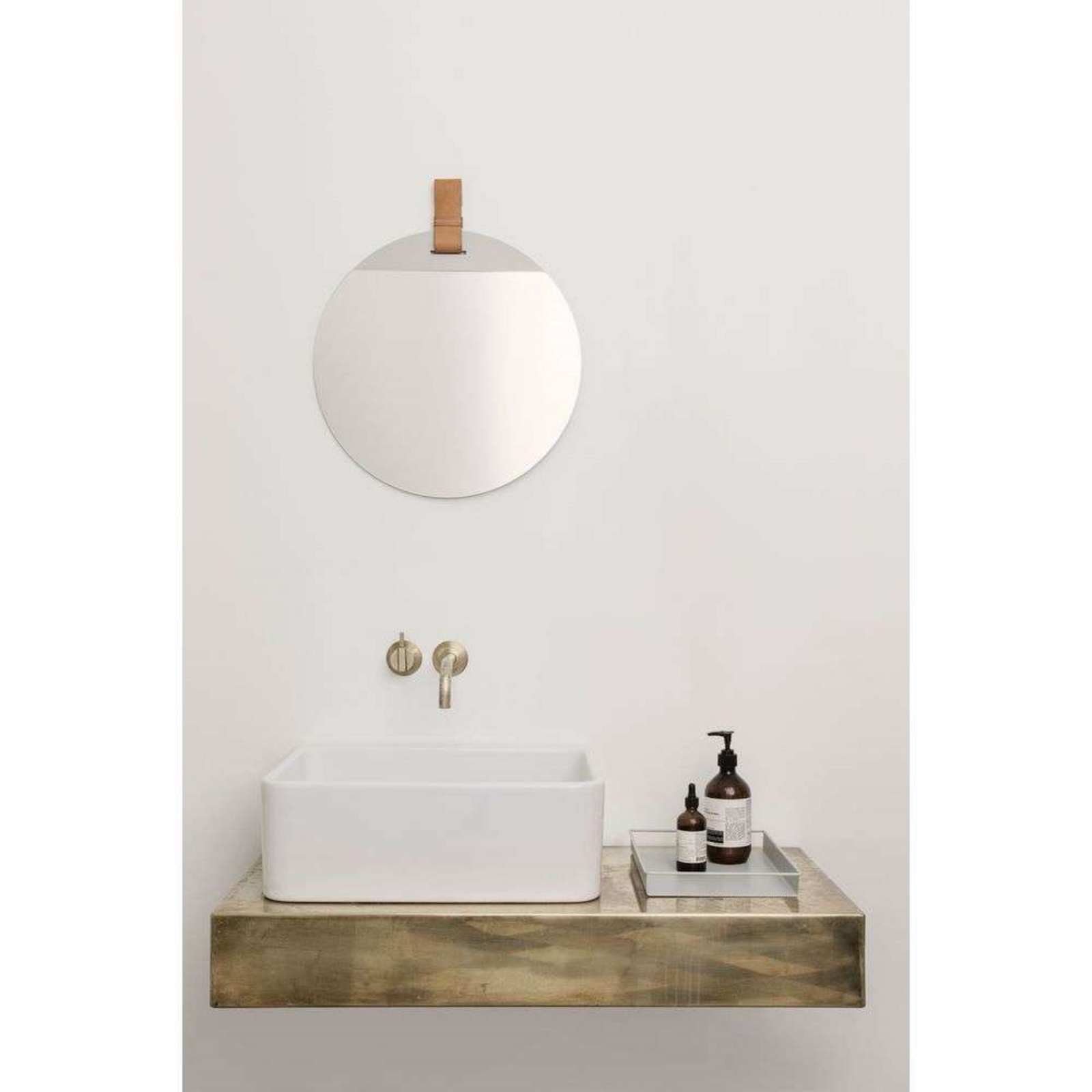 Enter Mirror Large - ferm LIVING