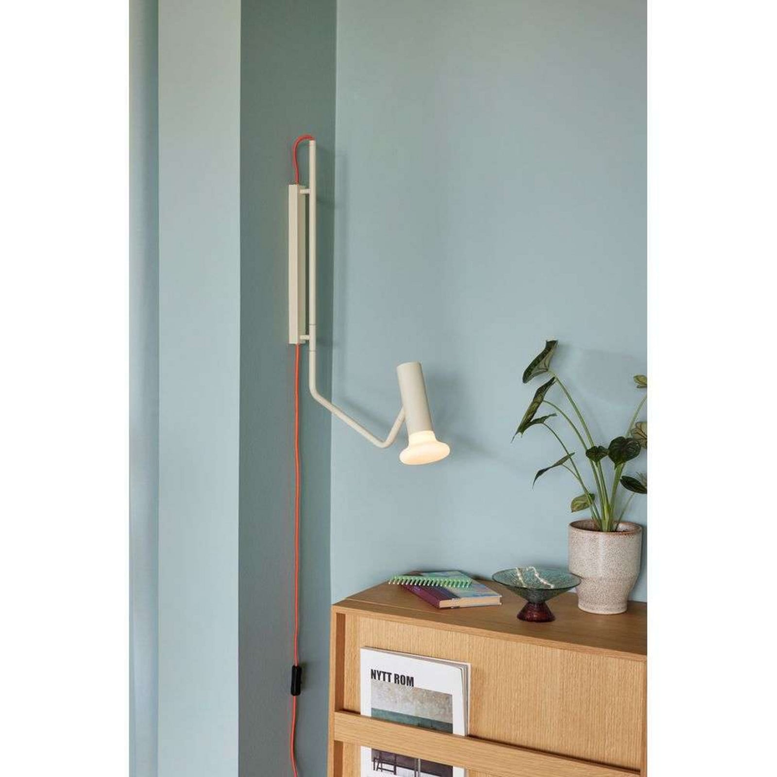 Wally V&auml;gglampa Sand H&uuml;bsch - Vardagsrum - Metall