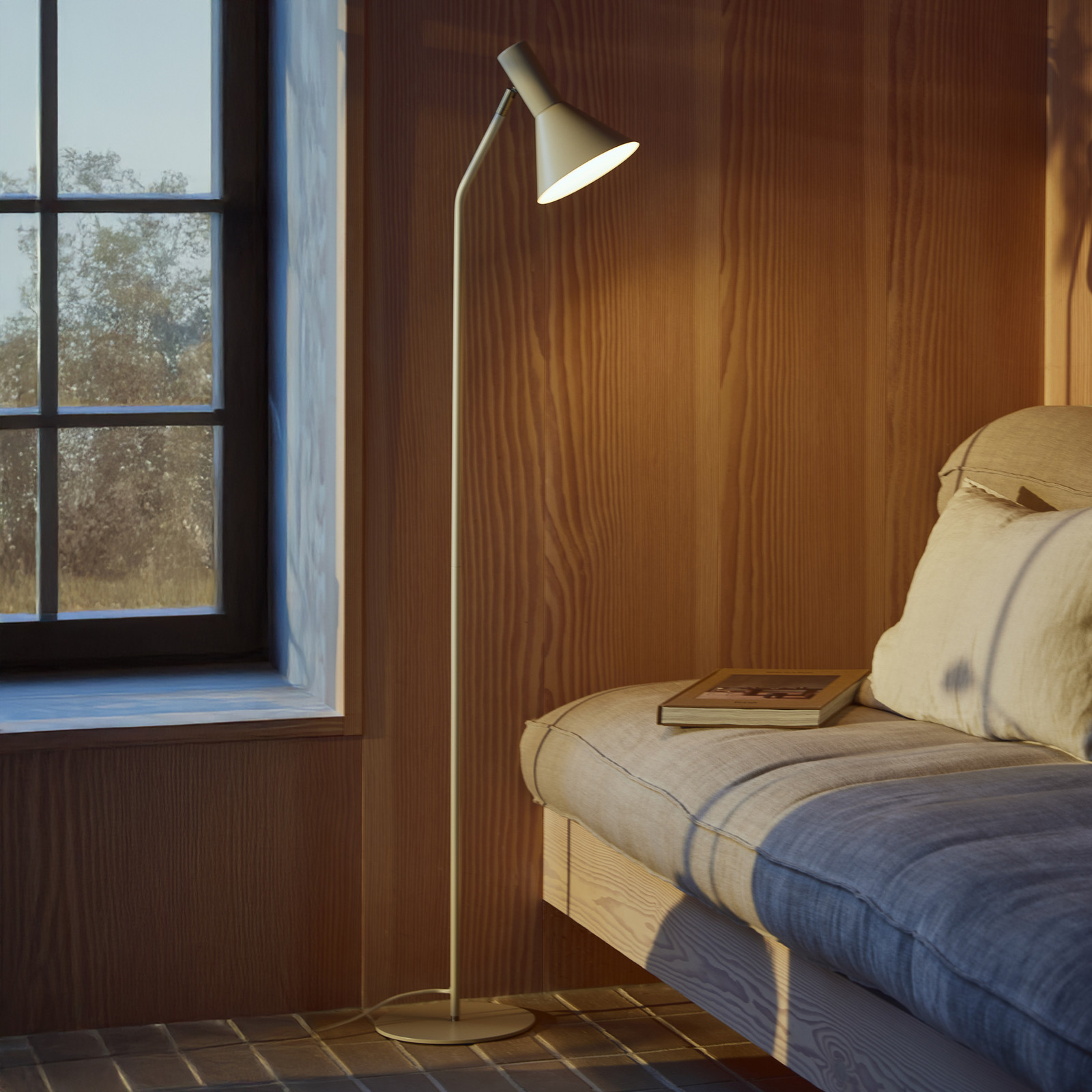 FRANDSEN Lampadar Lyss bej metal înălțime 150 cm E27 - Camera de zi / sufragerie - Design