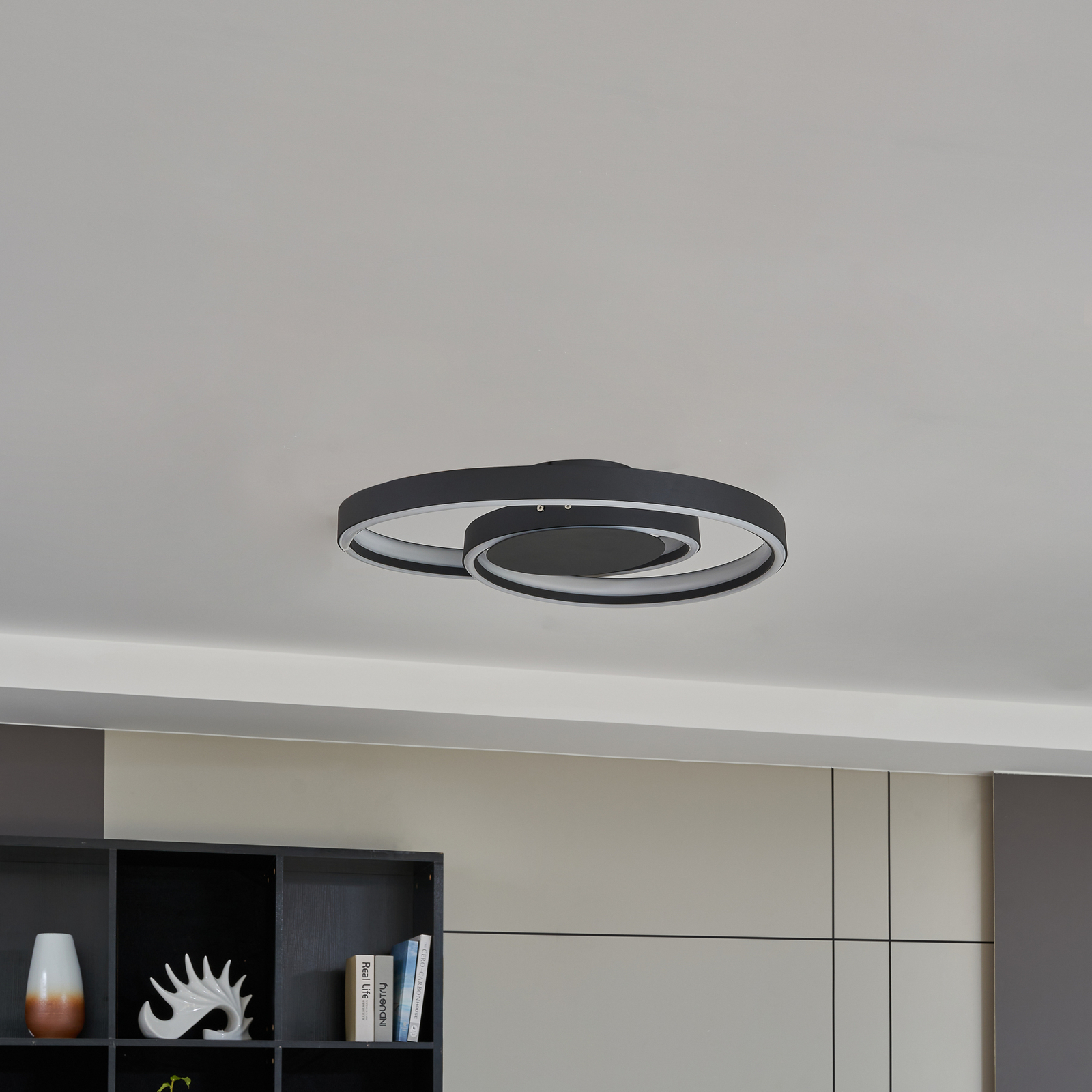 Lindby Erlinik LED ceiling light, stepdim, black
