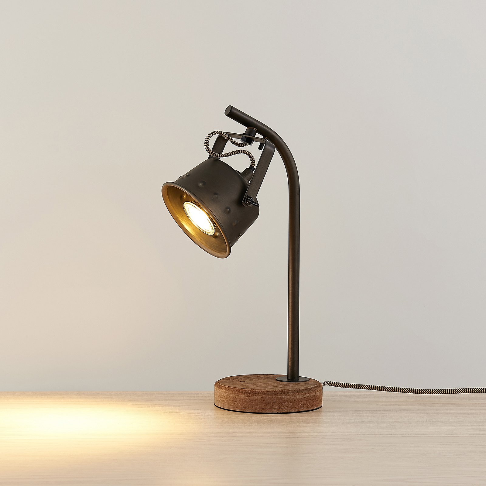 Rubinjo Pöytävalaisin Wood/Black - Lindby