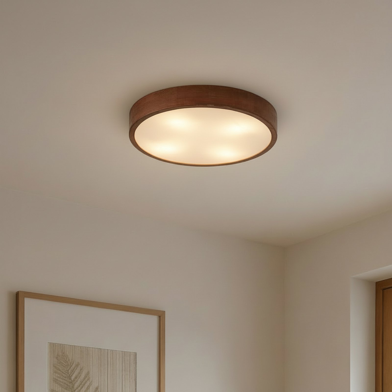 Lindby Deckenleuchte Tanju, Ø 50cm, Walnussholz, 4-flg., E27