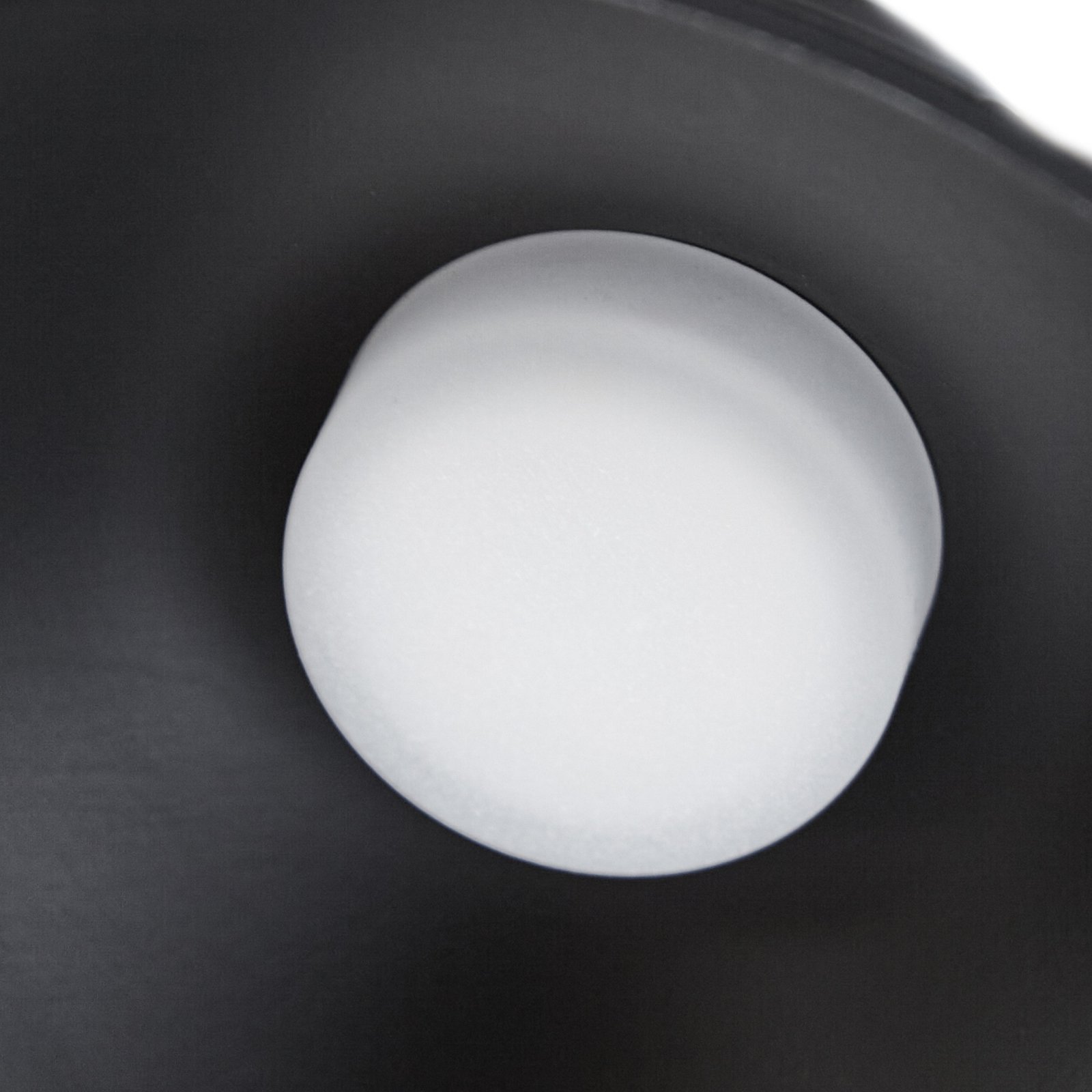 Lucande LED piekaramā lampa Steve, melna, 113 cm, 6 spuldzes, dimmerējama Lucande LED piekaramā lampa Steve, melna, 113 cm, 6 spuldzes, dimmerējama