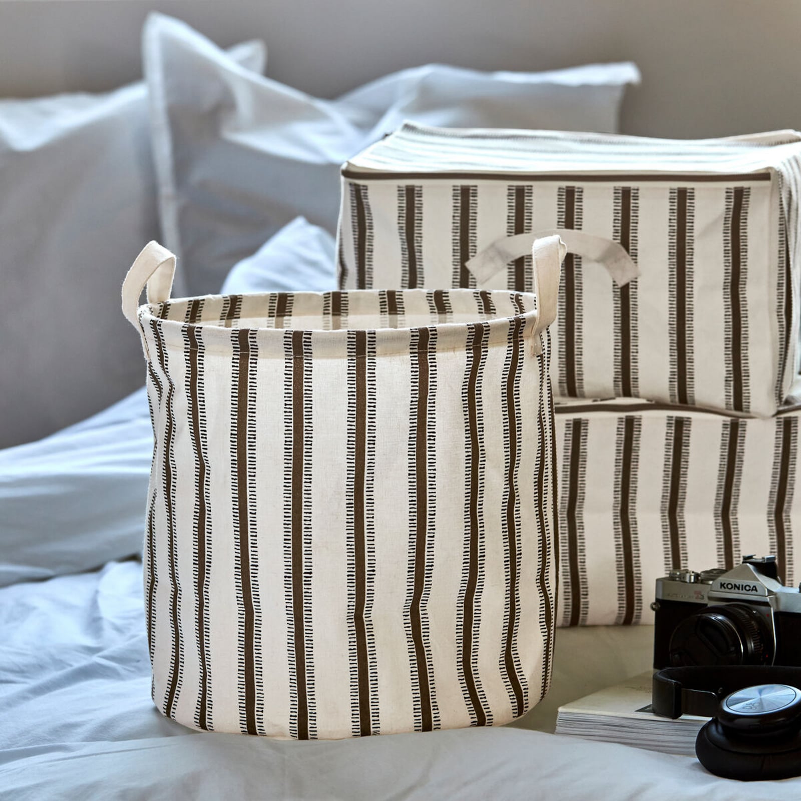 Cestino portaoggetti HDVibes bianco/marrone 30x30 cm - House Doctor