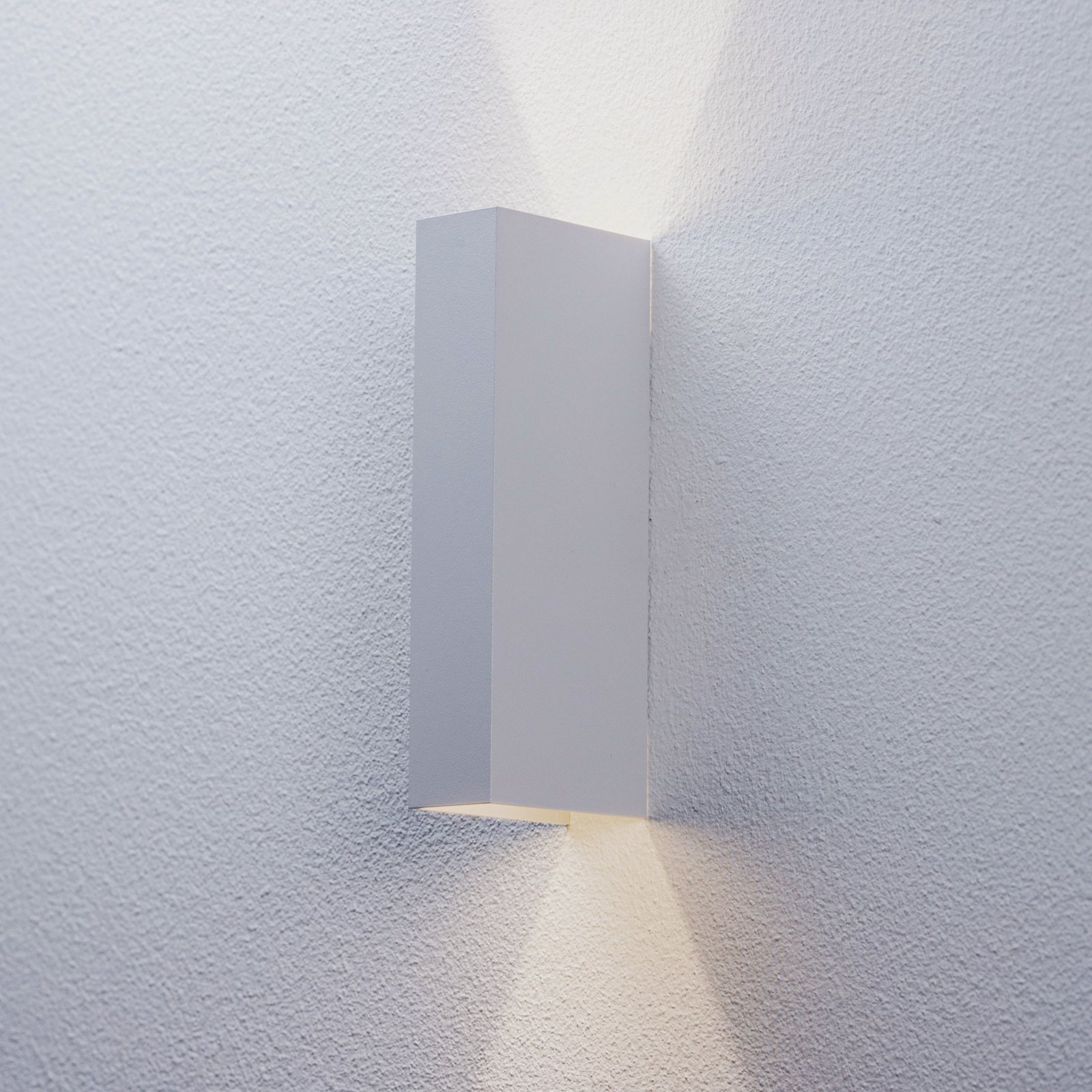 Arcchio Brinja applique d’extérieur LED, blanche