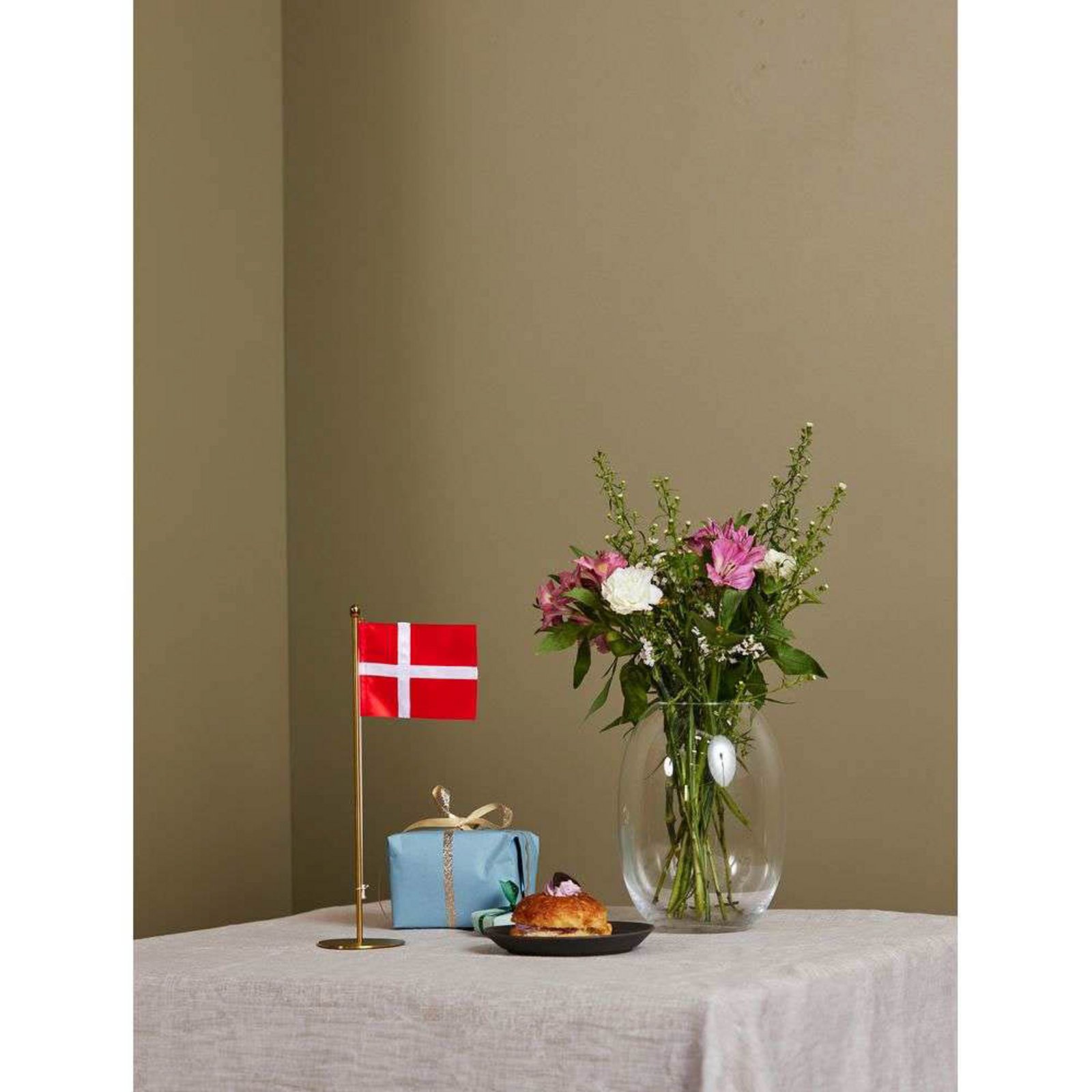 Bordflagstang H35 m/Dansk Flag Messing - Piet Hein