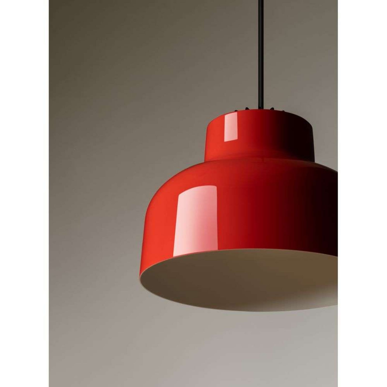 M64 Pendel Dim. Pure Red Santa & Cole - Stue - Aluminium