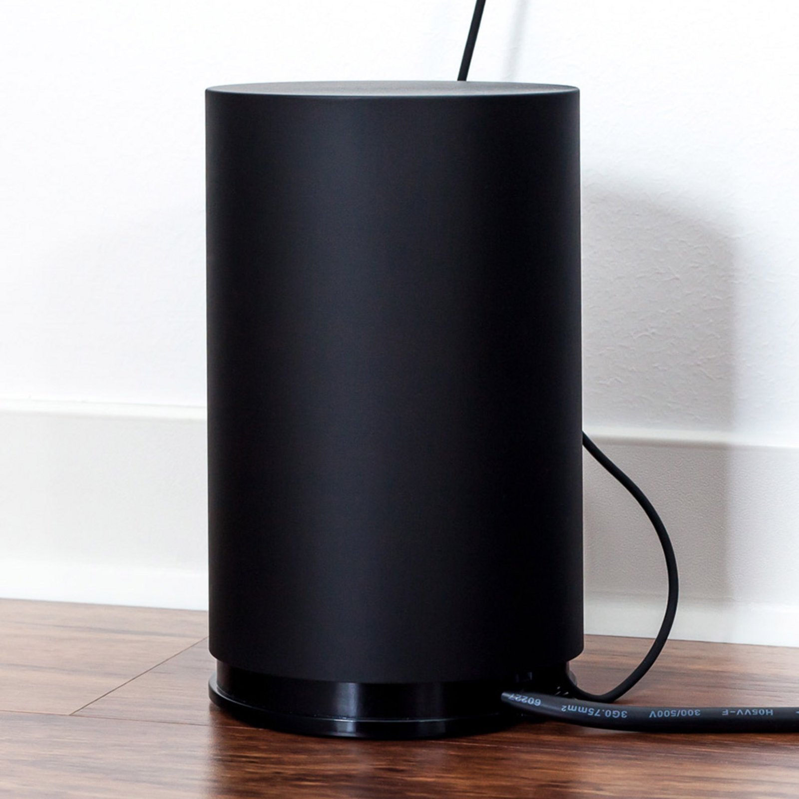 Interrupteur au sol pour guirlande lumineuse - FLOS Interrupteur au sol pour guirlande lumineuse - FLOS