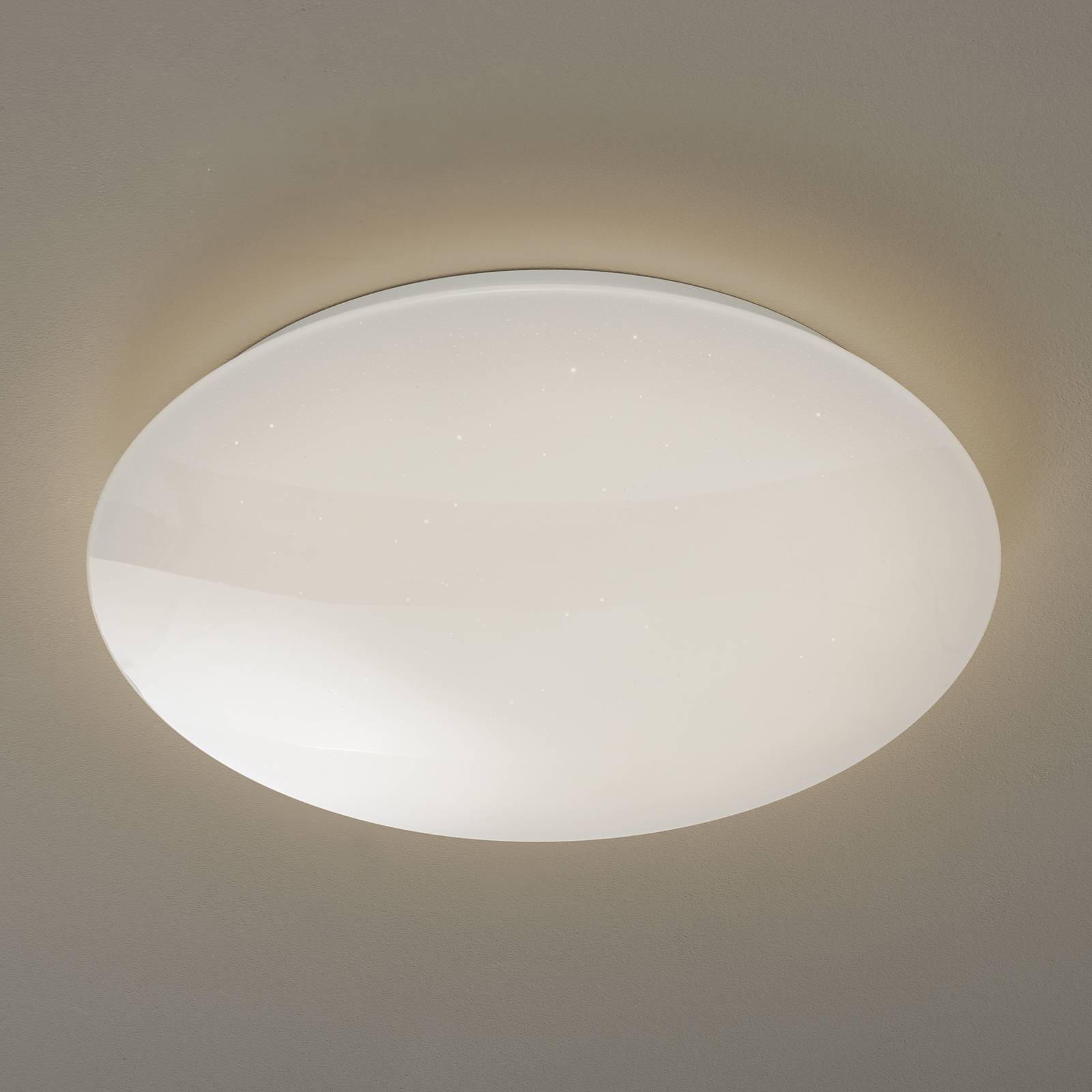 Z oświetleniem nocnym – lampa sufitowa LED Nagano