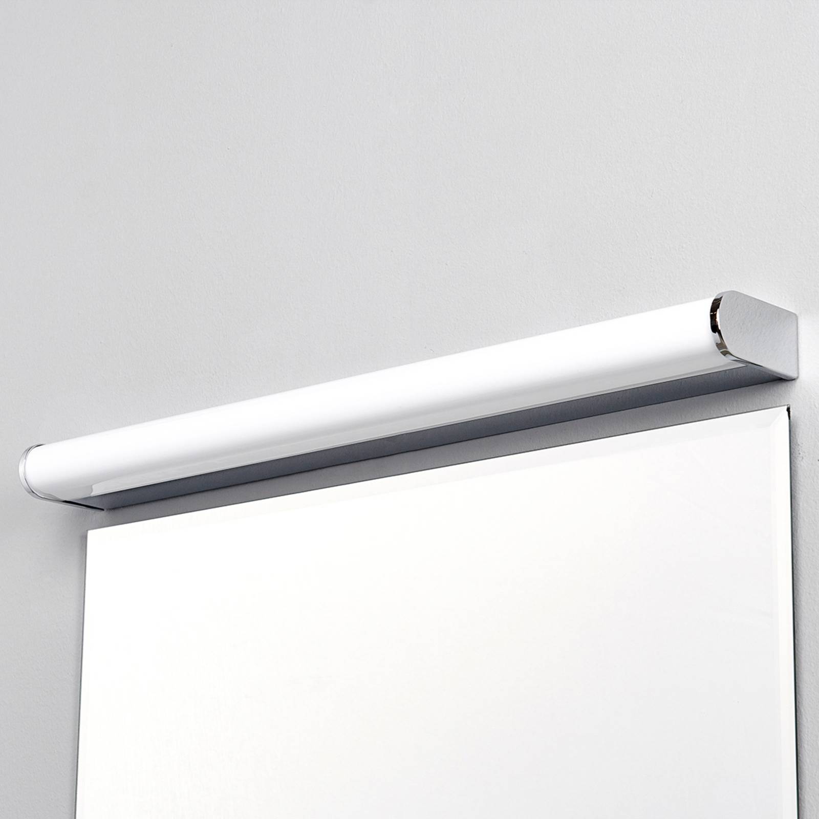 Lindby Applique miroir bain LED Philippa demi-ronde 58 cm