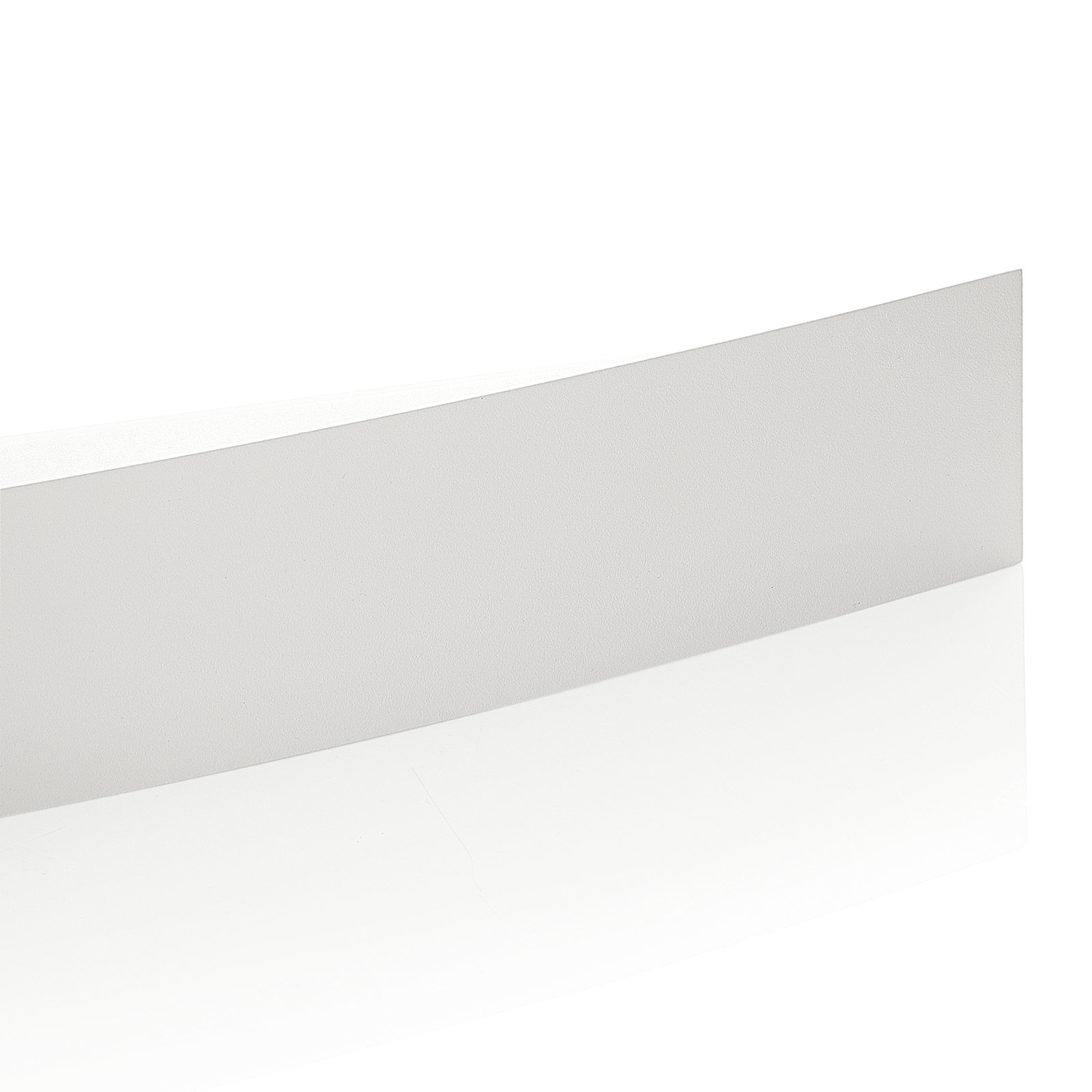 Kaareva LED-seinävalaisin Curve valkoisena