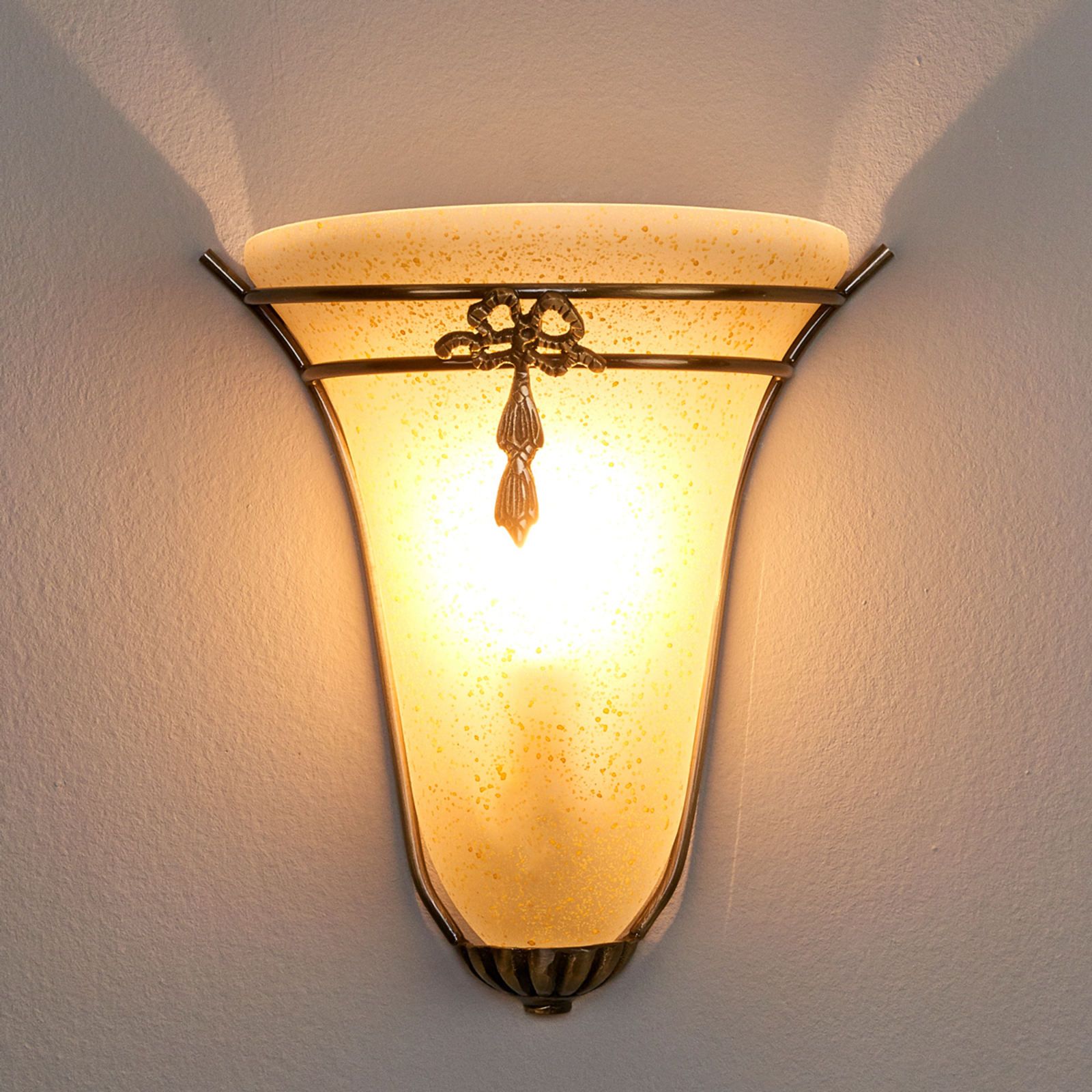 Antiek ogende wandlamp ASCANA