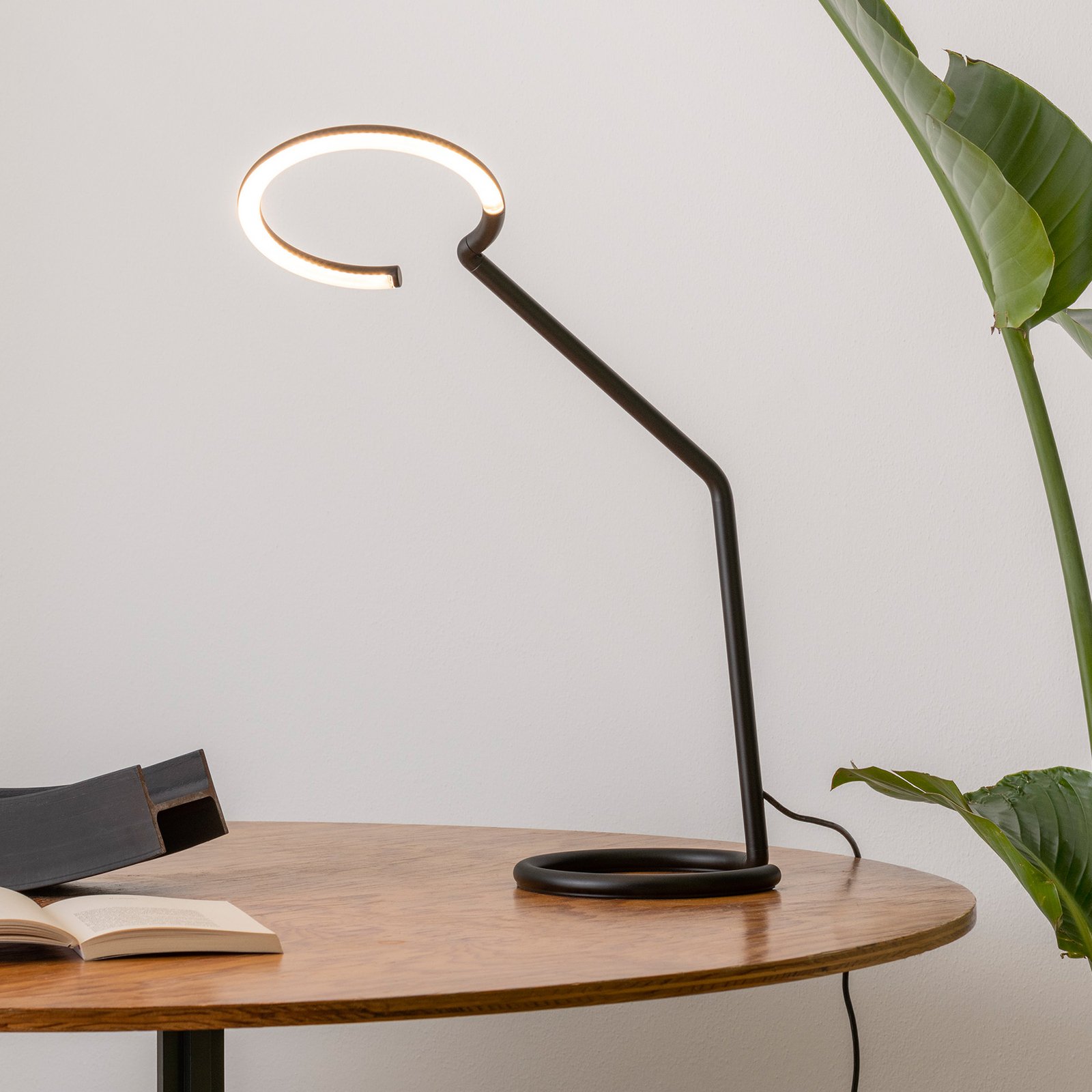 Vine Light Table Lamp Black - Artemide