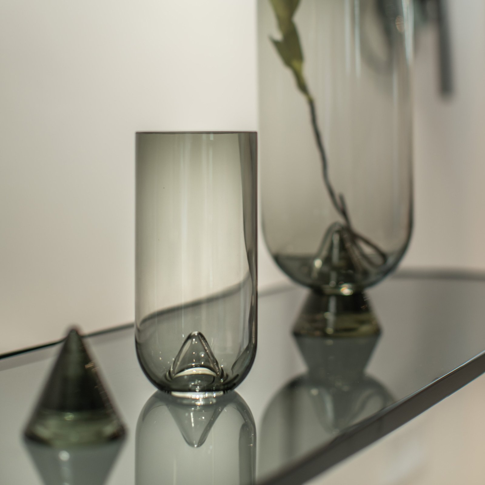 Glacies Vase H29 Schwarz - AYTM