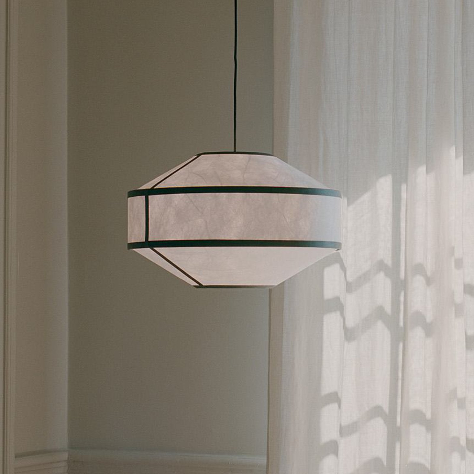 Kite 1B Lampa Wisząca Ø55 Biała/Czarna - New Works