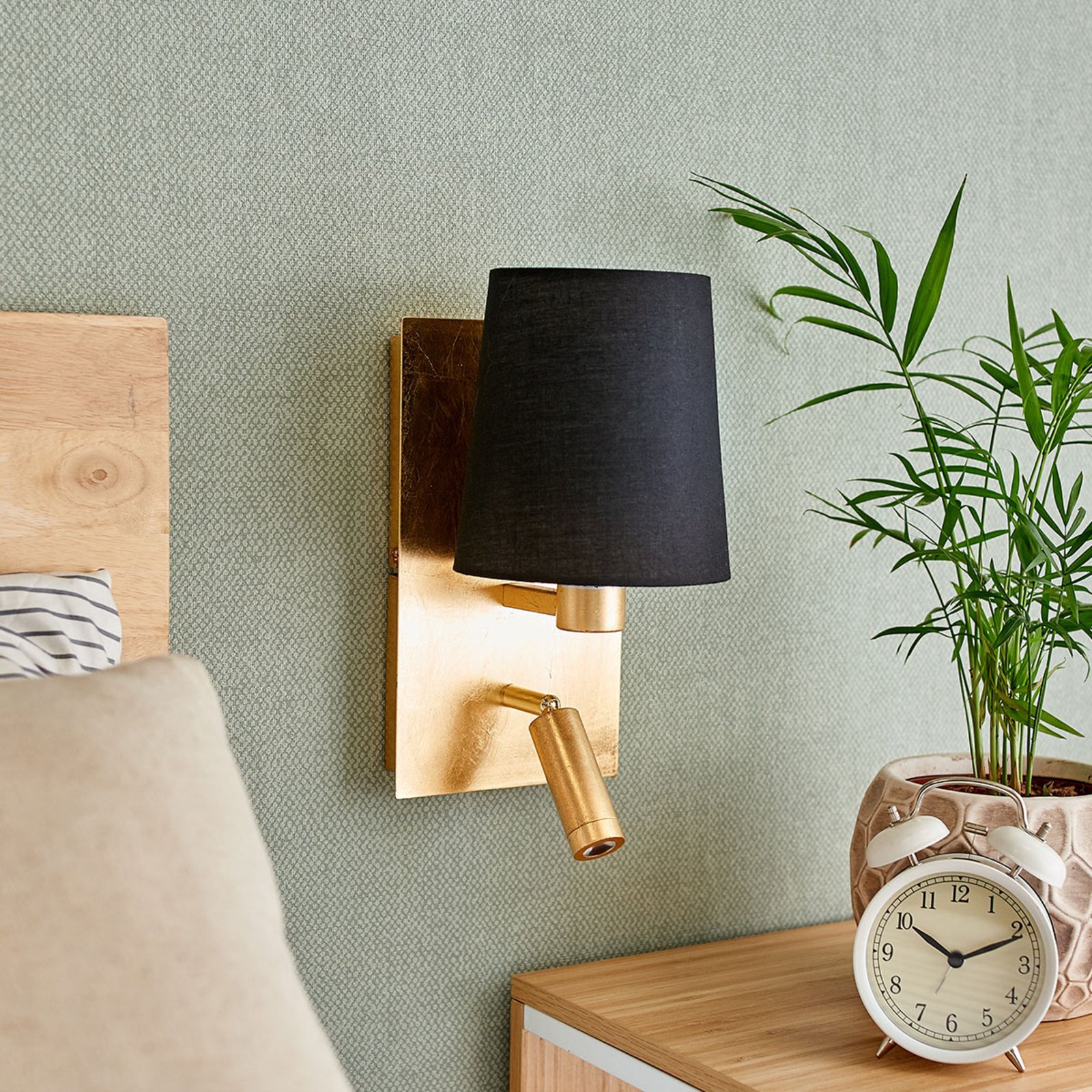 Aiden Wall Lamp Gold/Black - Lindby