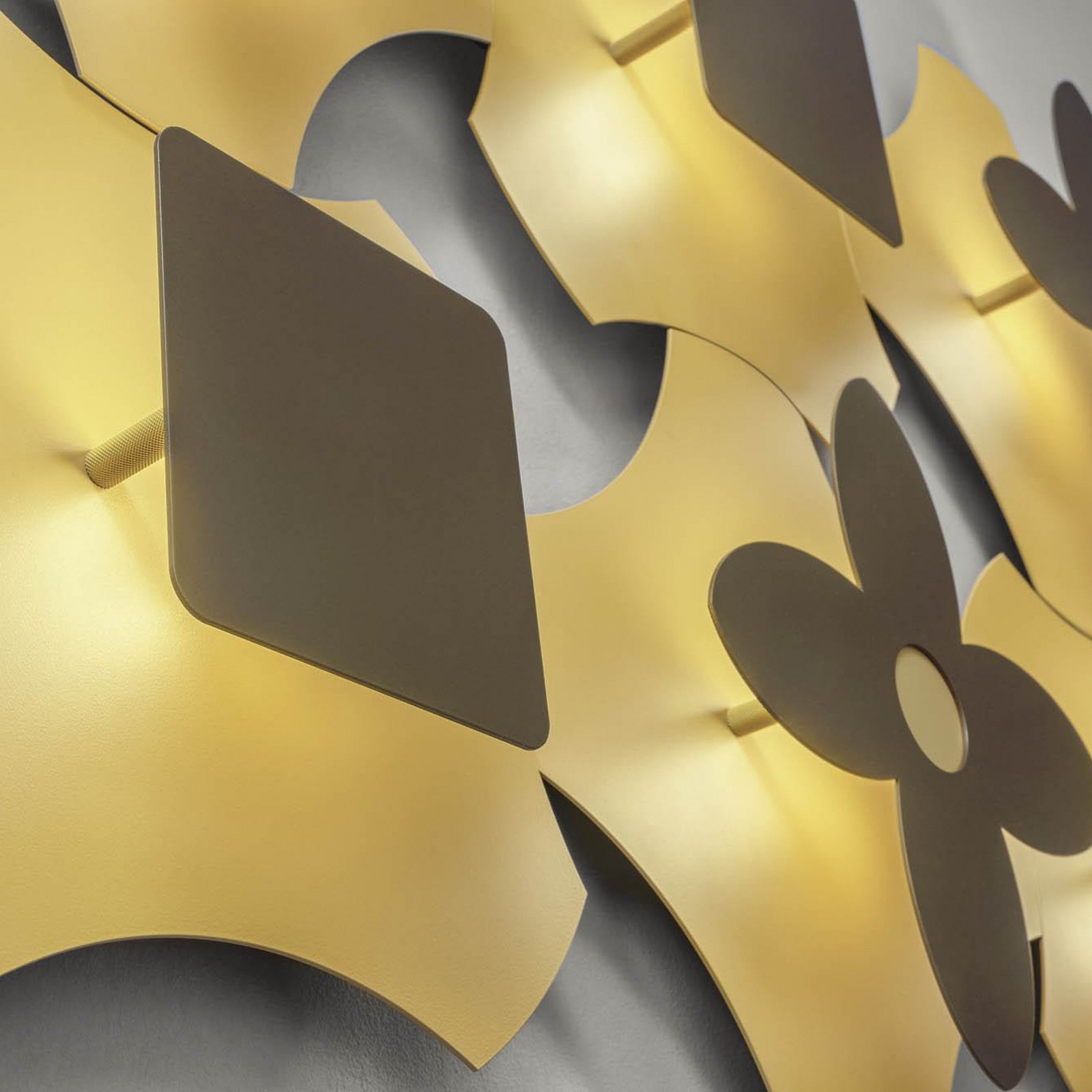 OLEV LED-Wandlampe ORNATO SQUARE, gold/braun, Metall 2.700 K