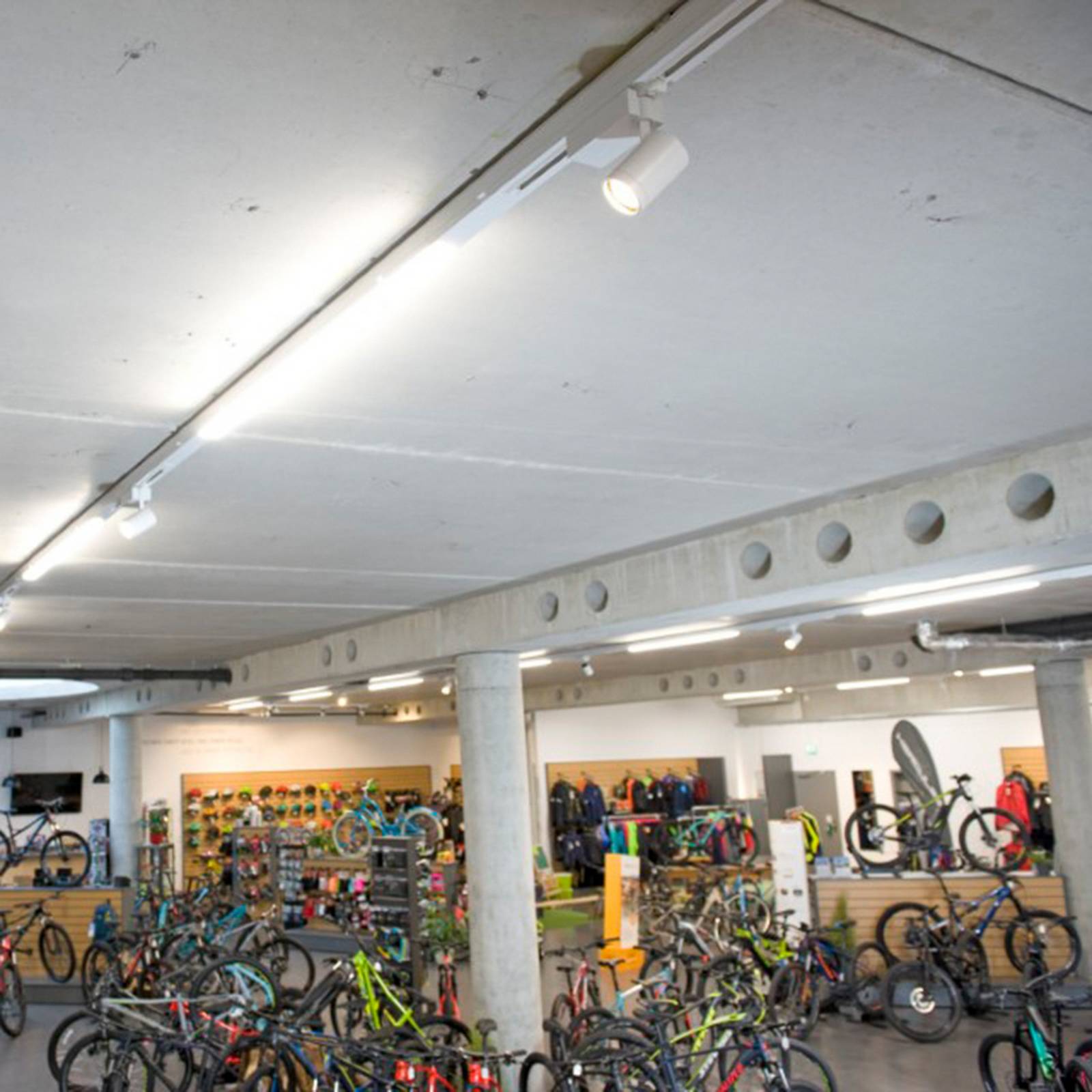  Dotlux Dotlux Led-wannenleuchte Mistralexit Grau 154 Cm Ip66 40 W 
