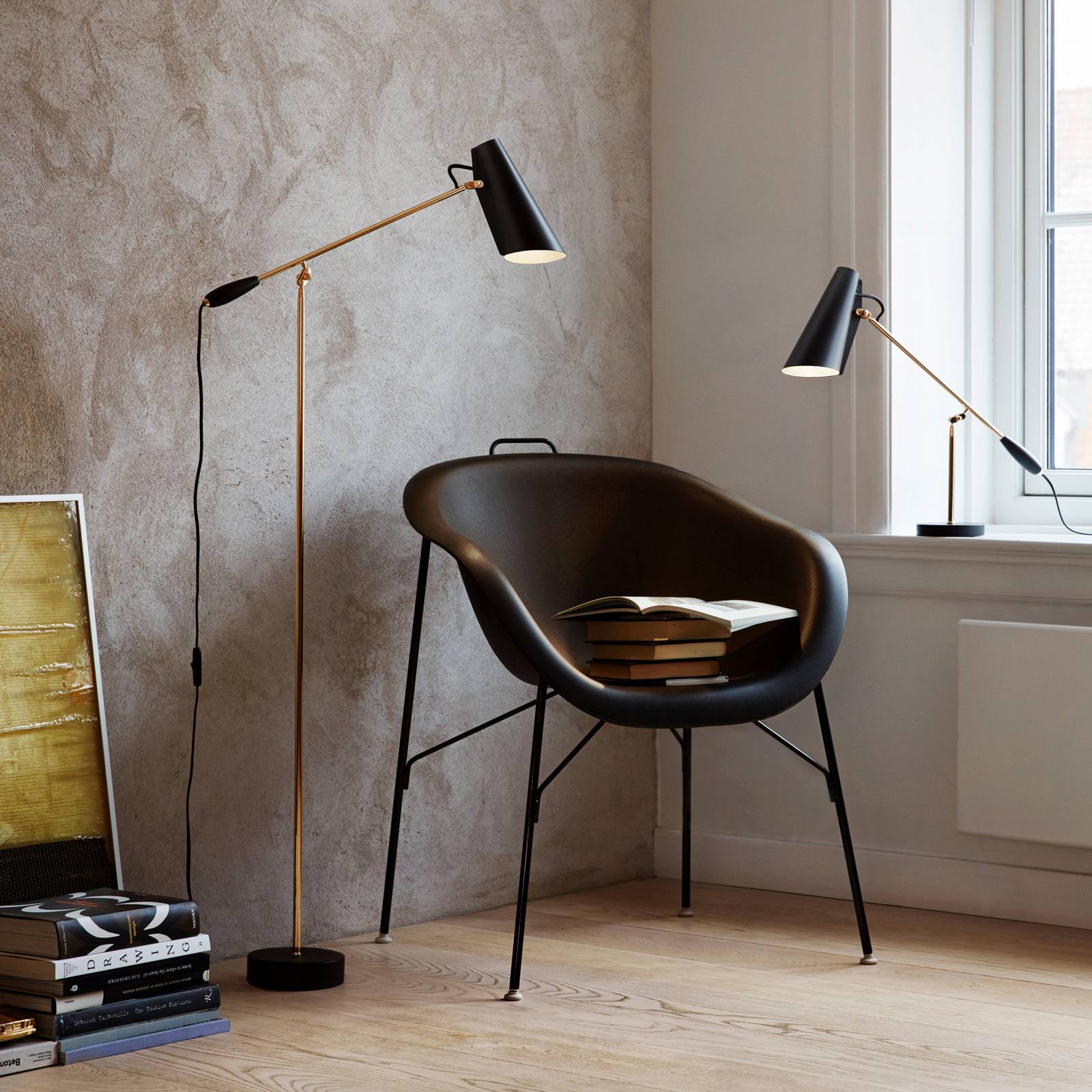 Northern Lampadaire rétro Birdy en noir/laiton