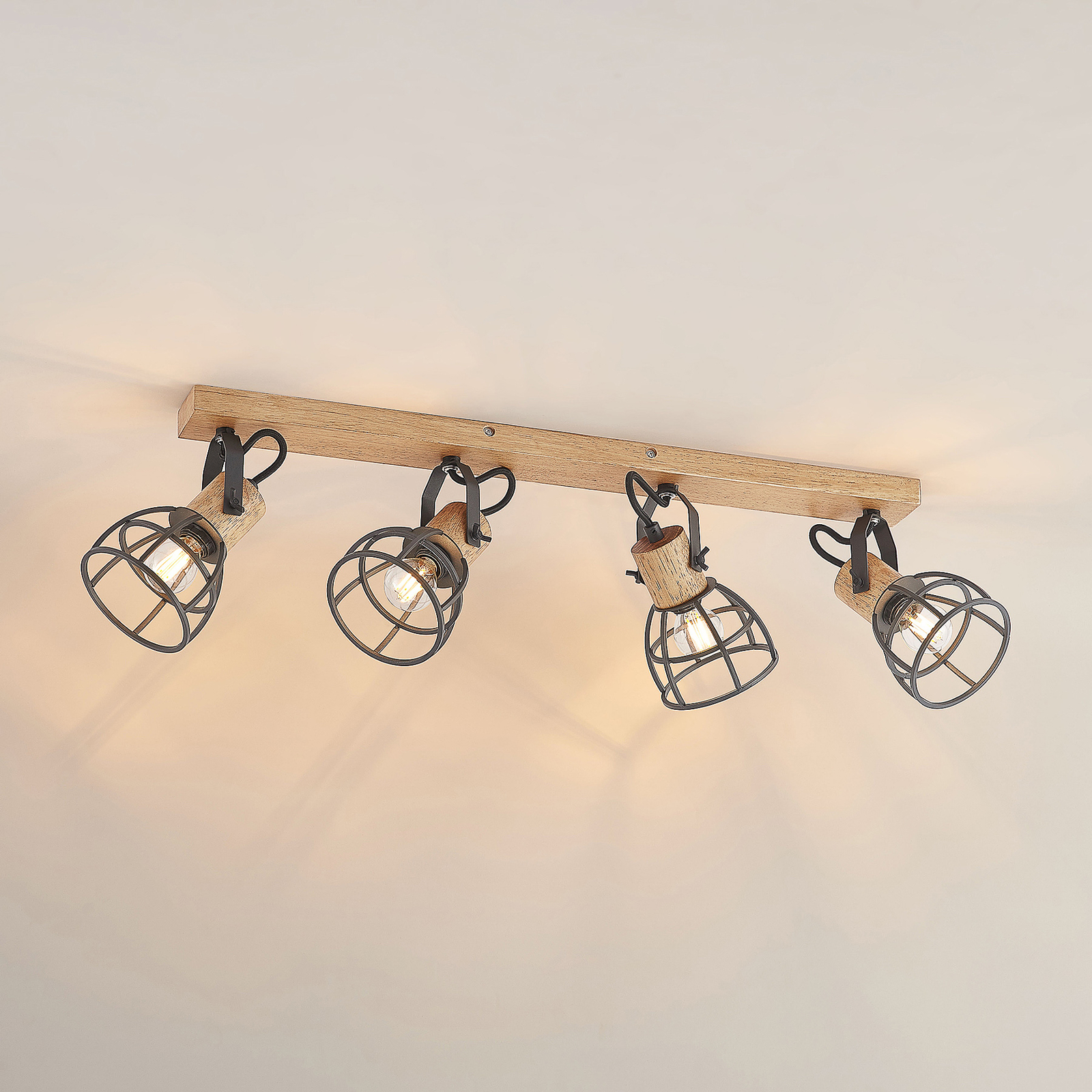 Lindby Flintos kooi-spot, 4-lamps hout licht