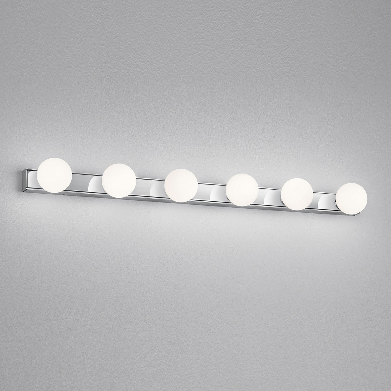 Helestra Lis LED-speillampe, 6 lyskilder