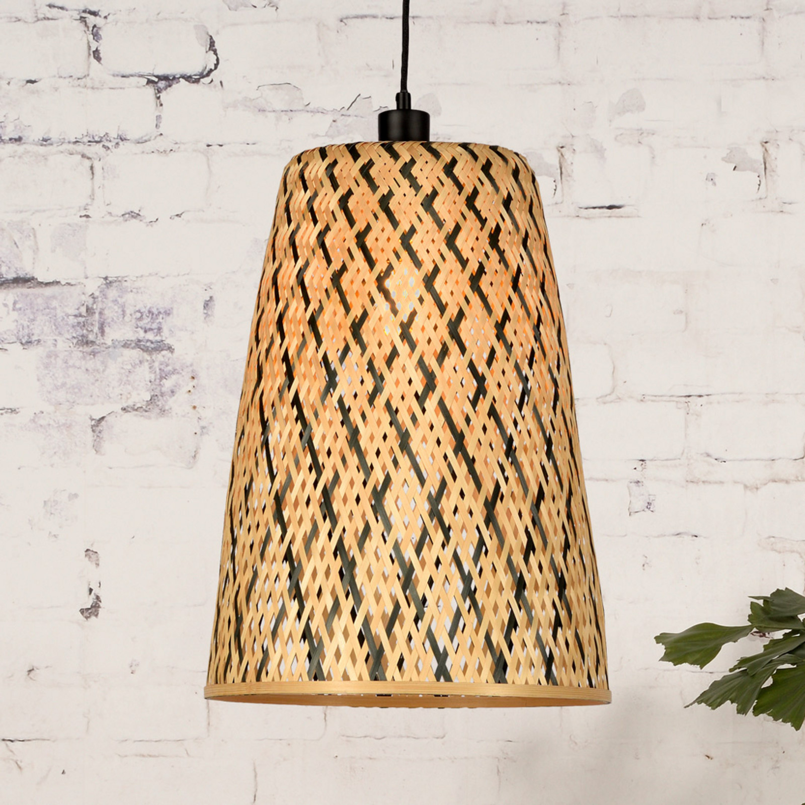 GOOD & MOJO Kalimantan lampă susp. conică H 48cm - Camera de zi / sufragerie - design - natur negru - Bamboo