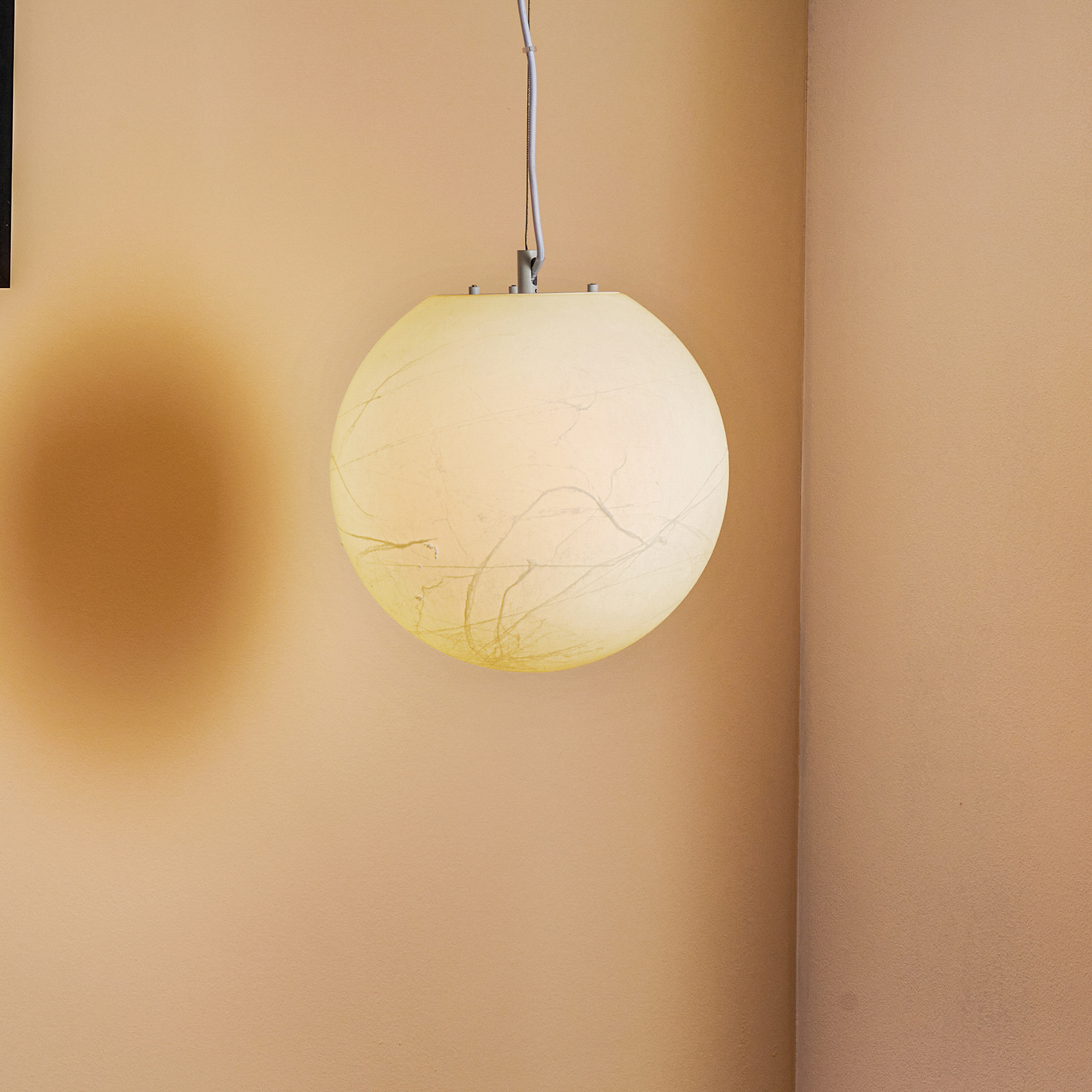 Diovis pendant light