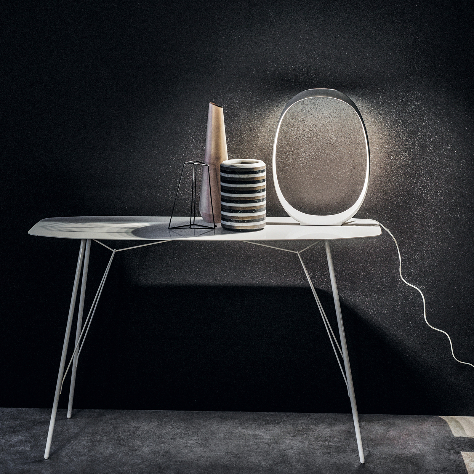 Foscarini Anisha LED-Tischleuchte mit Touchdimmer