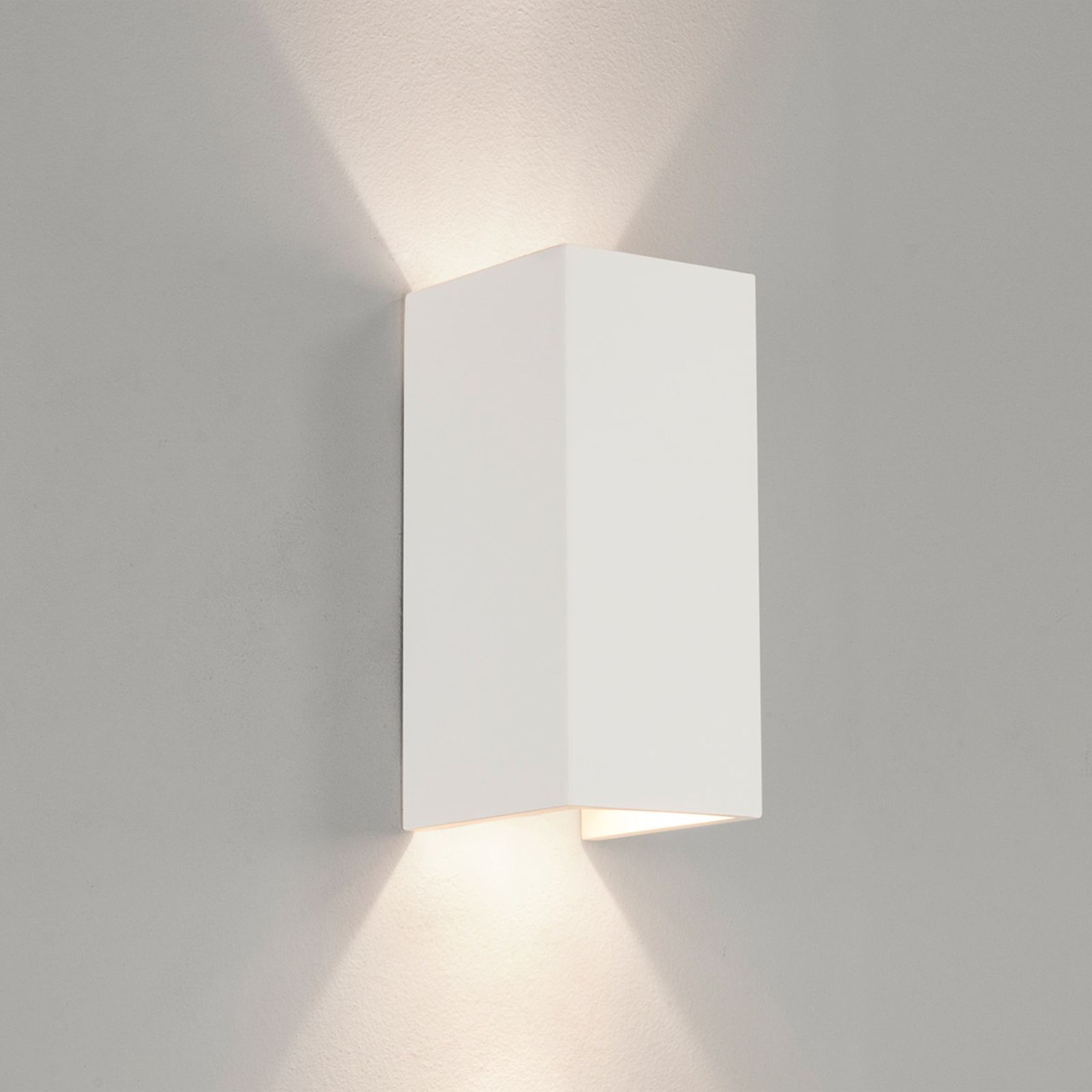 Astro Parma 210 wall light in white
