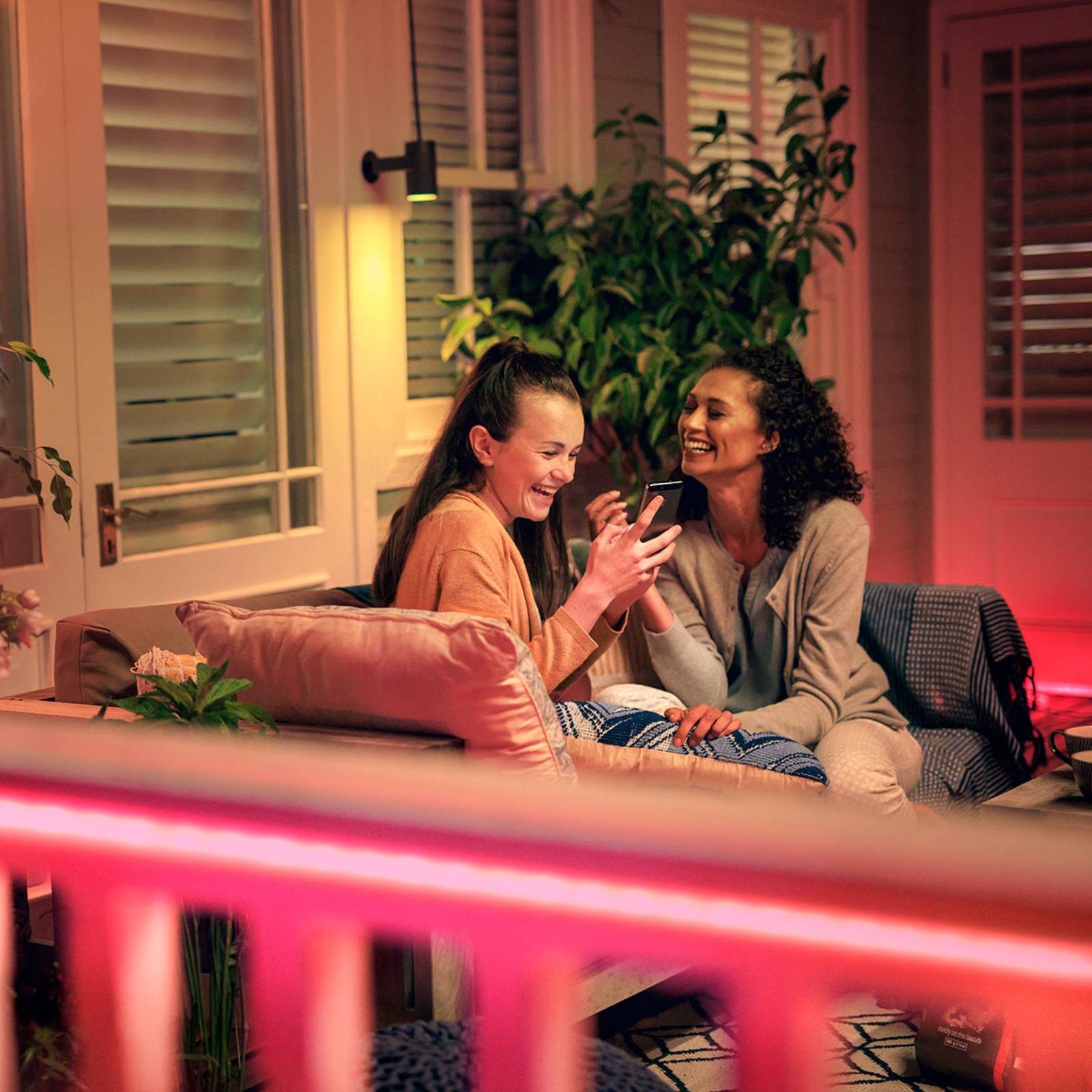 Philips Hue Taśma świetlna Outdoor 2m White & Colour