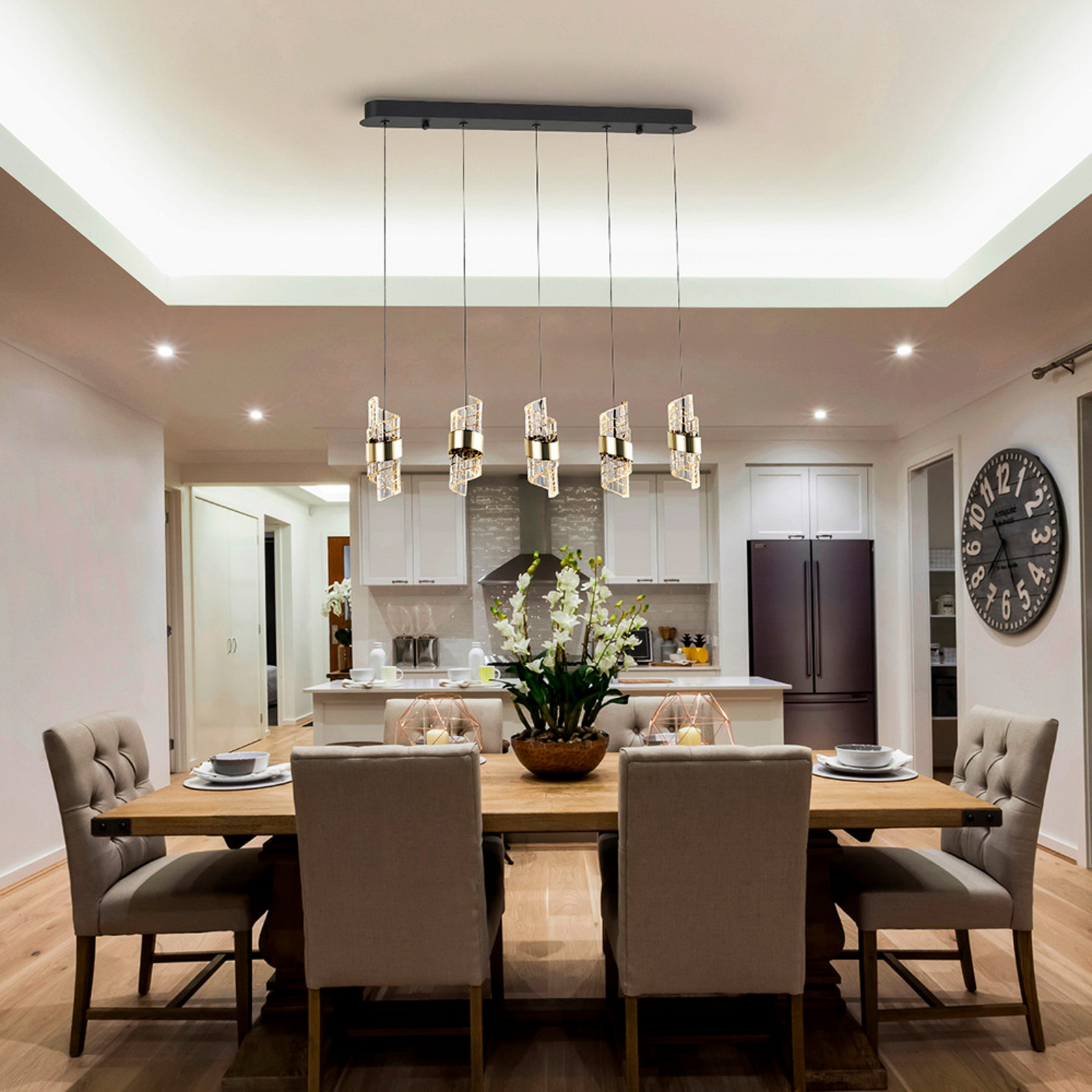 LED závesné svietidlo Iliada, dĺžka 96 cm, čierna/zlatá farba, kov LED závesné svietidlo Iliada, dĺžka 96 cm, čierna/zlatá farba, kov