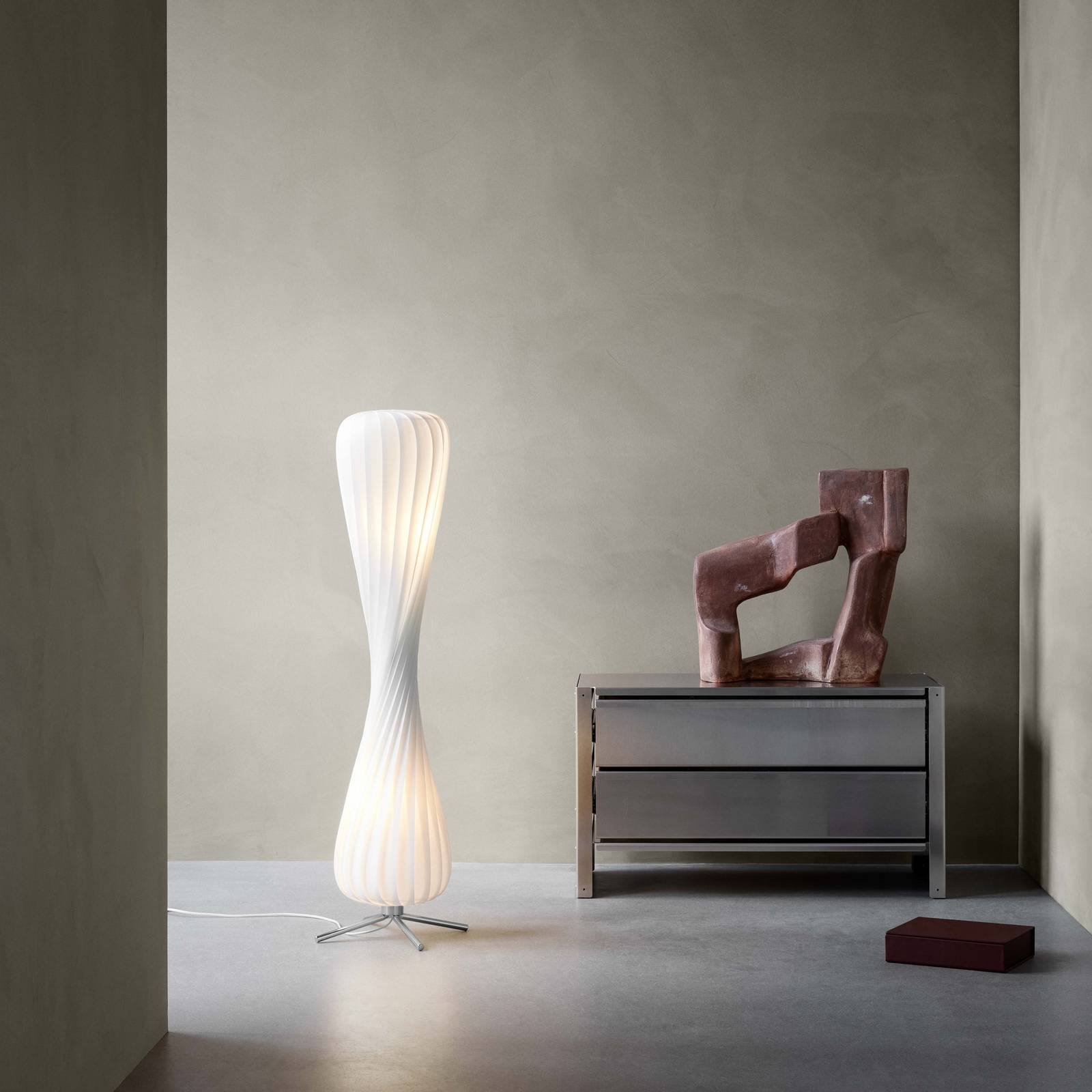 Tom Rossau Stehlampe TR7, Kunststoff (PC), 117 cm hoch, E27