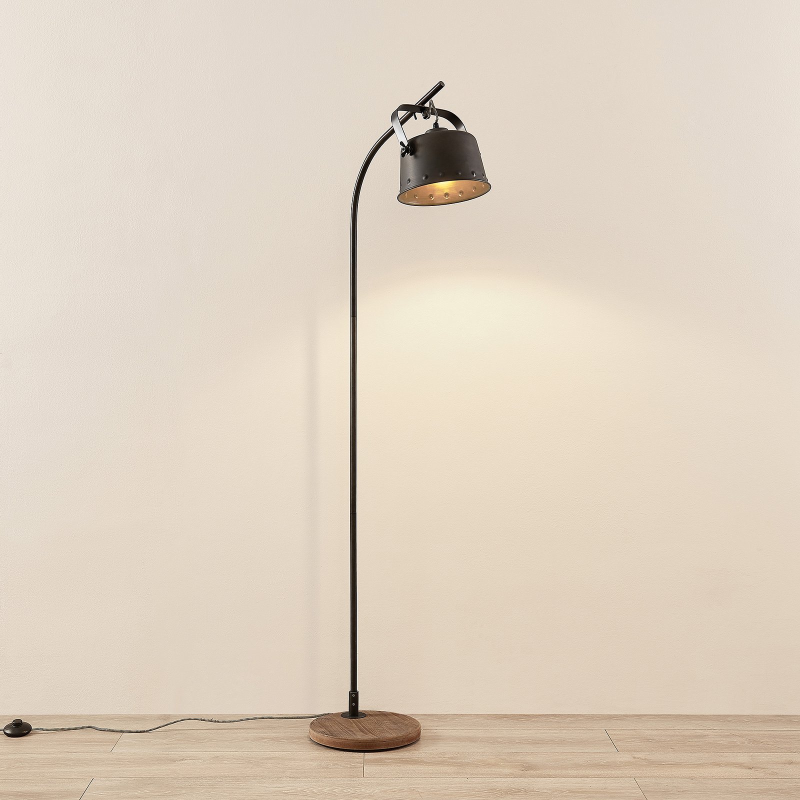 Rubinjo Stehleuchte Wood/Black - Lindby