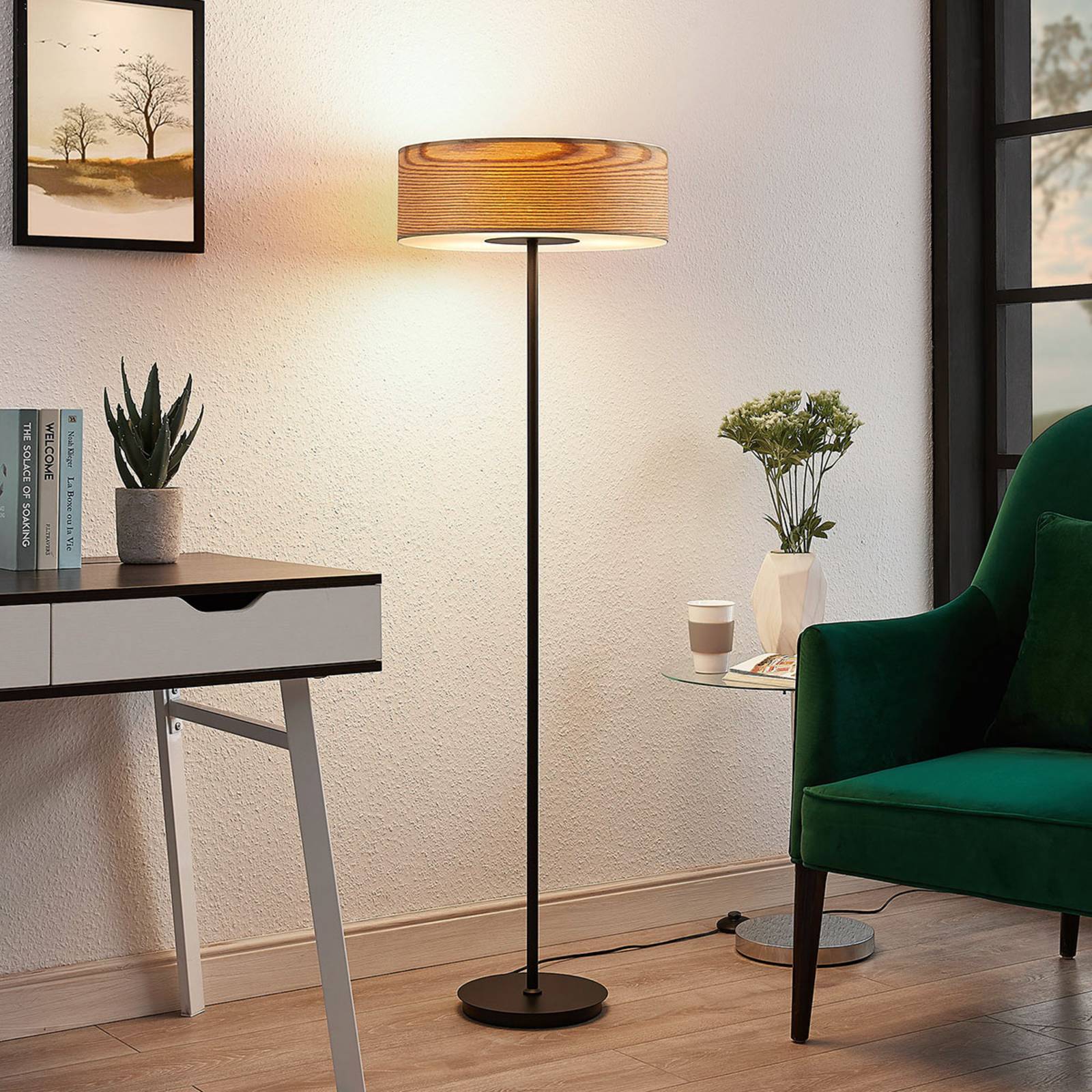 Lampadaire Dominic en bois rond