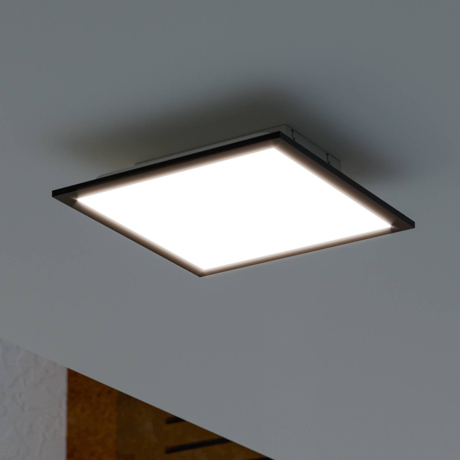 Stehleuchte Oxpark, 146,5 cm, grün/weiß/schwarz günstig online kaufen