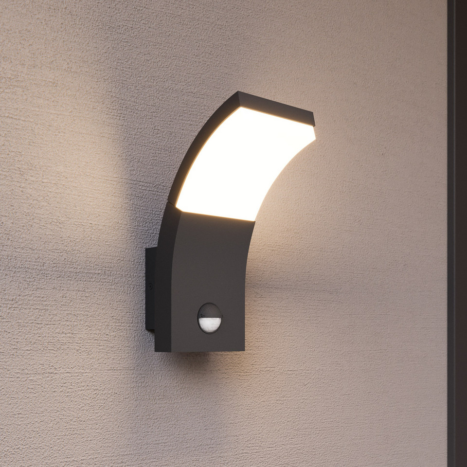Lucande Timm Utomhus Vägglampa IP54 w/Sensor, svart från Lucande